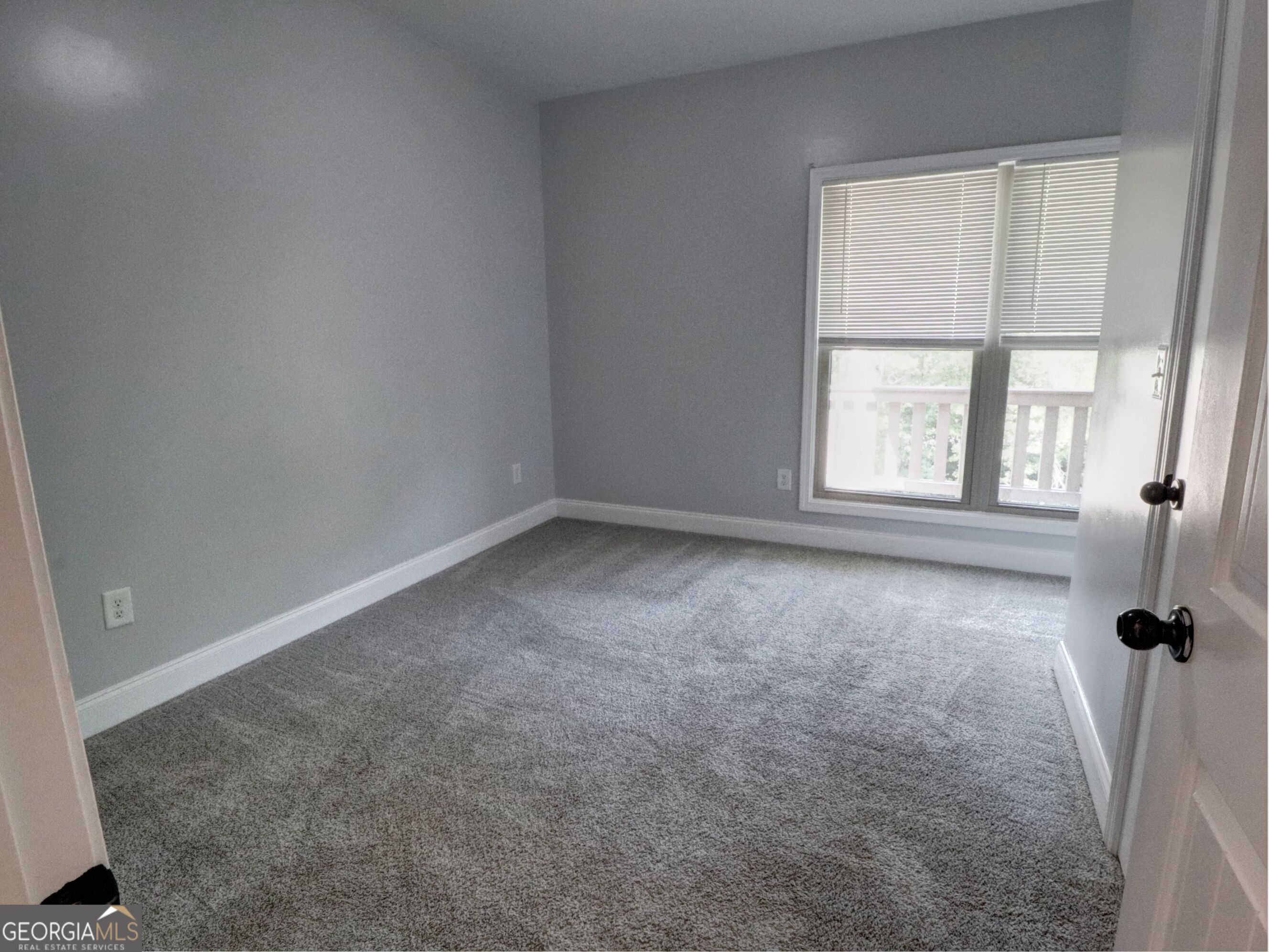 294 Rainbow Circle Property Photo 23