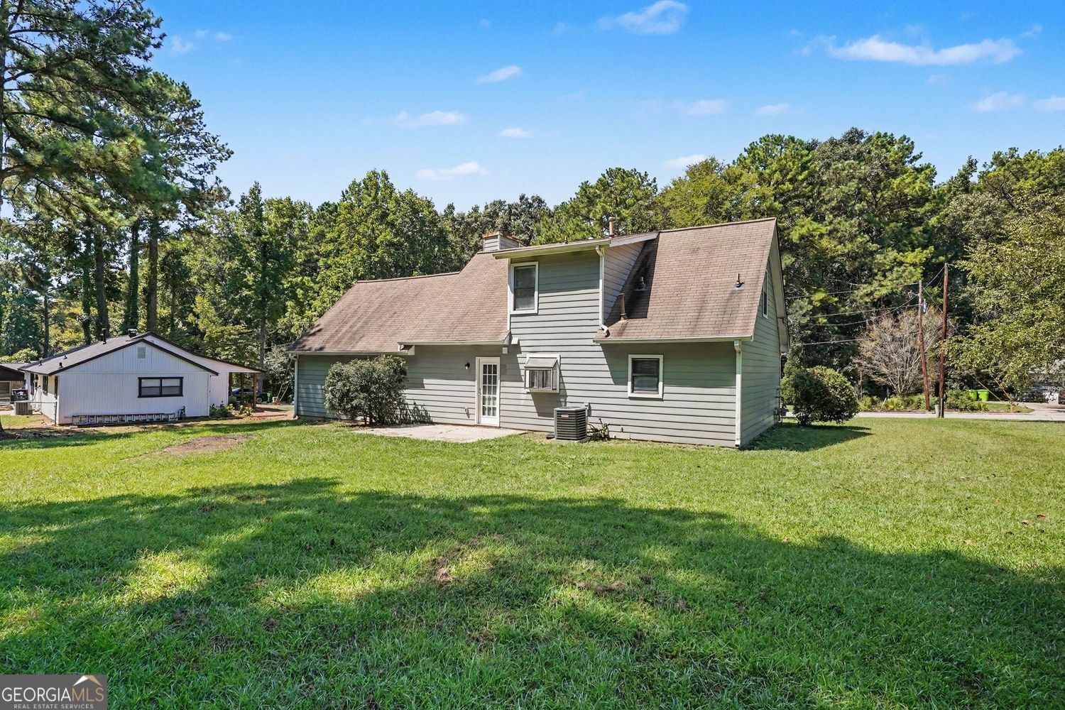 9042 Chestnut Lake Drive Property Photo 24