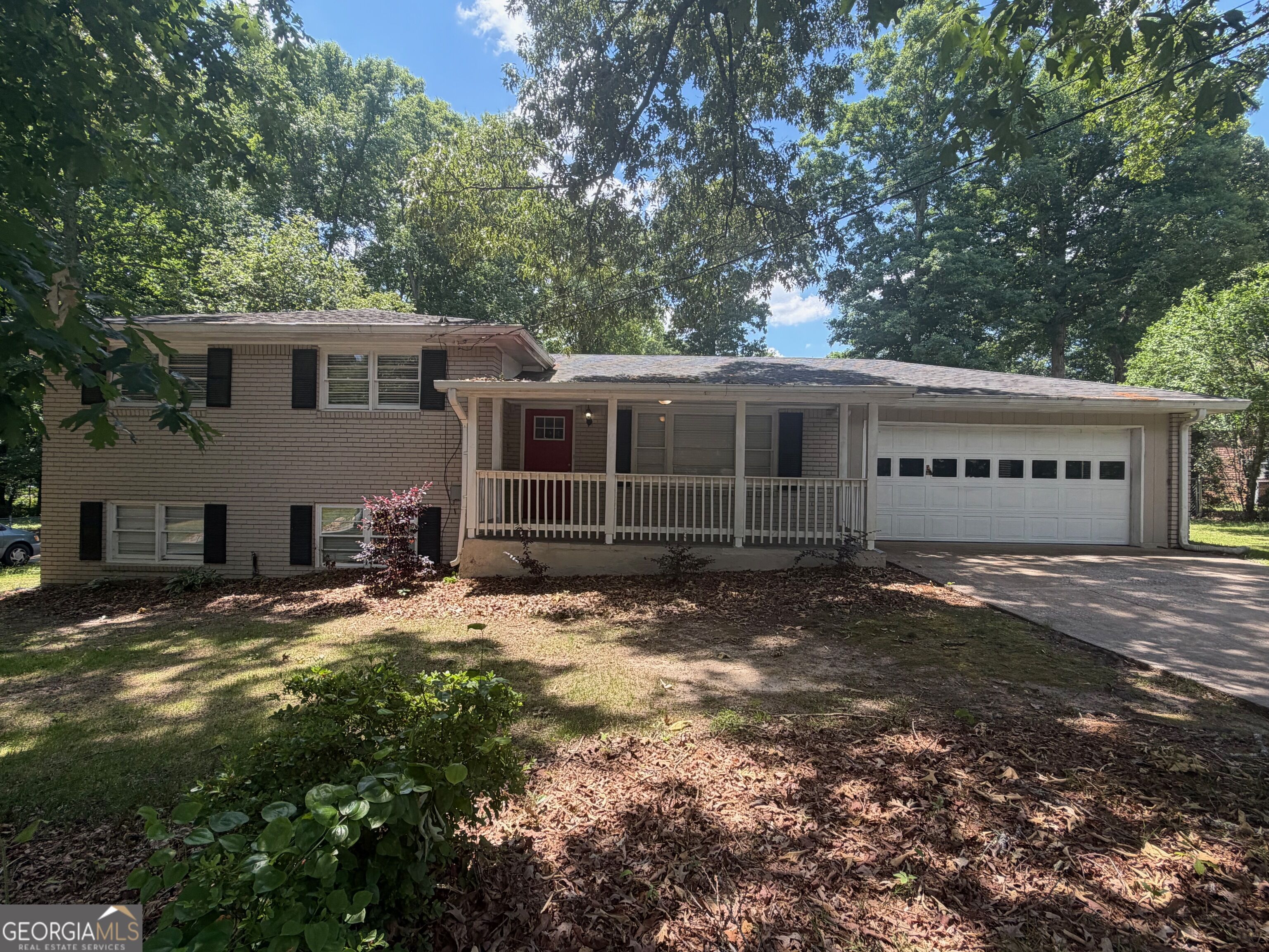 3964 Summit Drive Property Photo 2