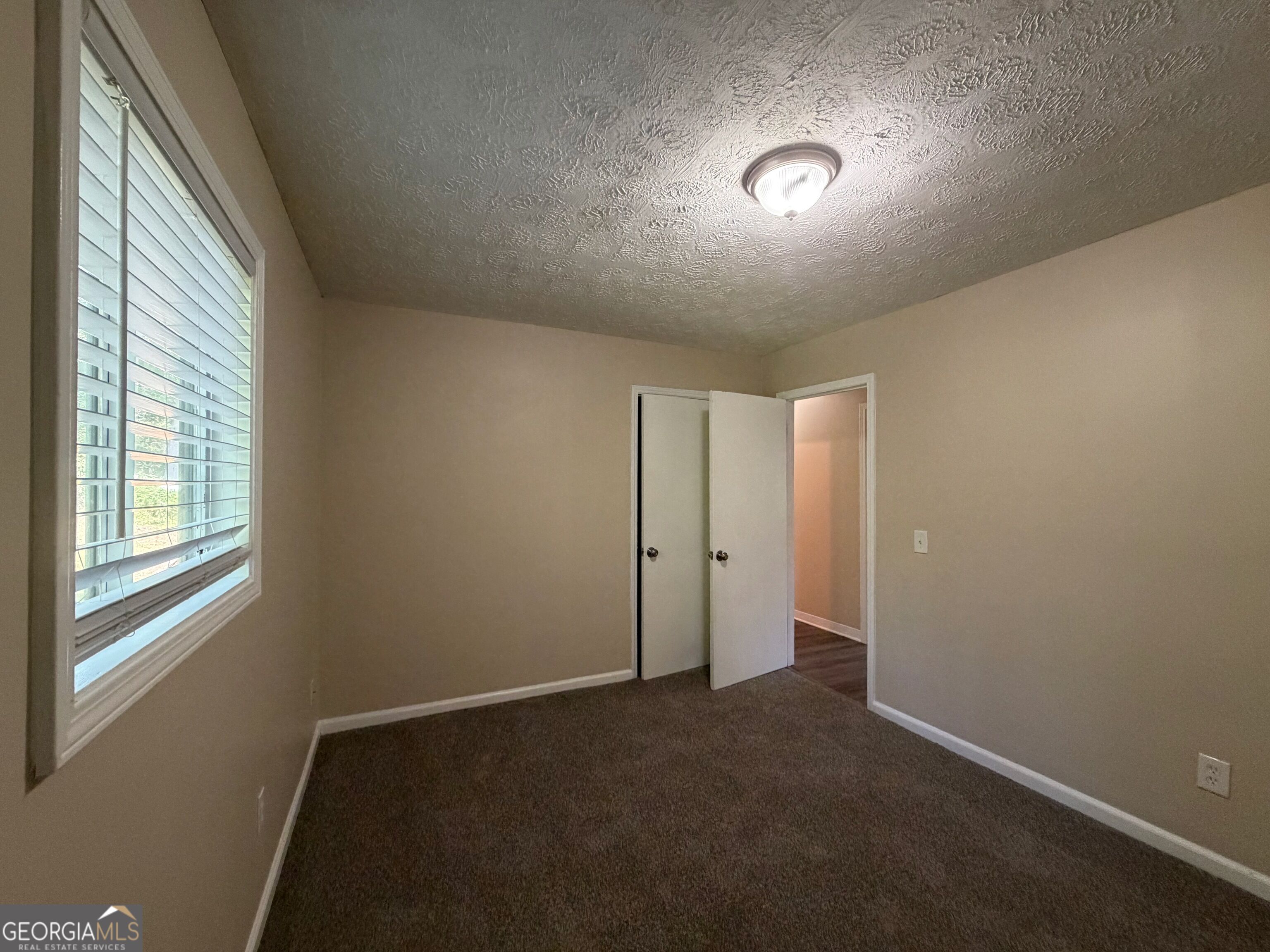 4282 Clearview Drive Property Photo 6