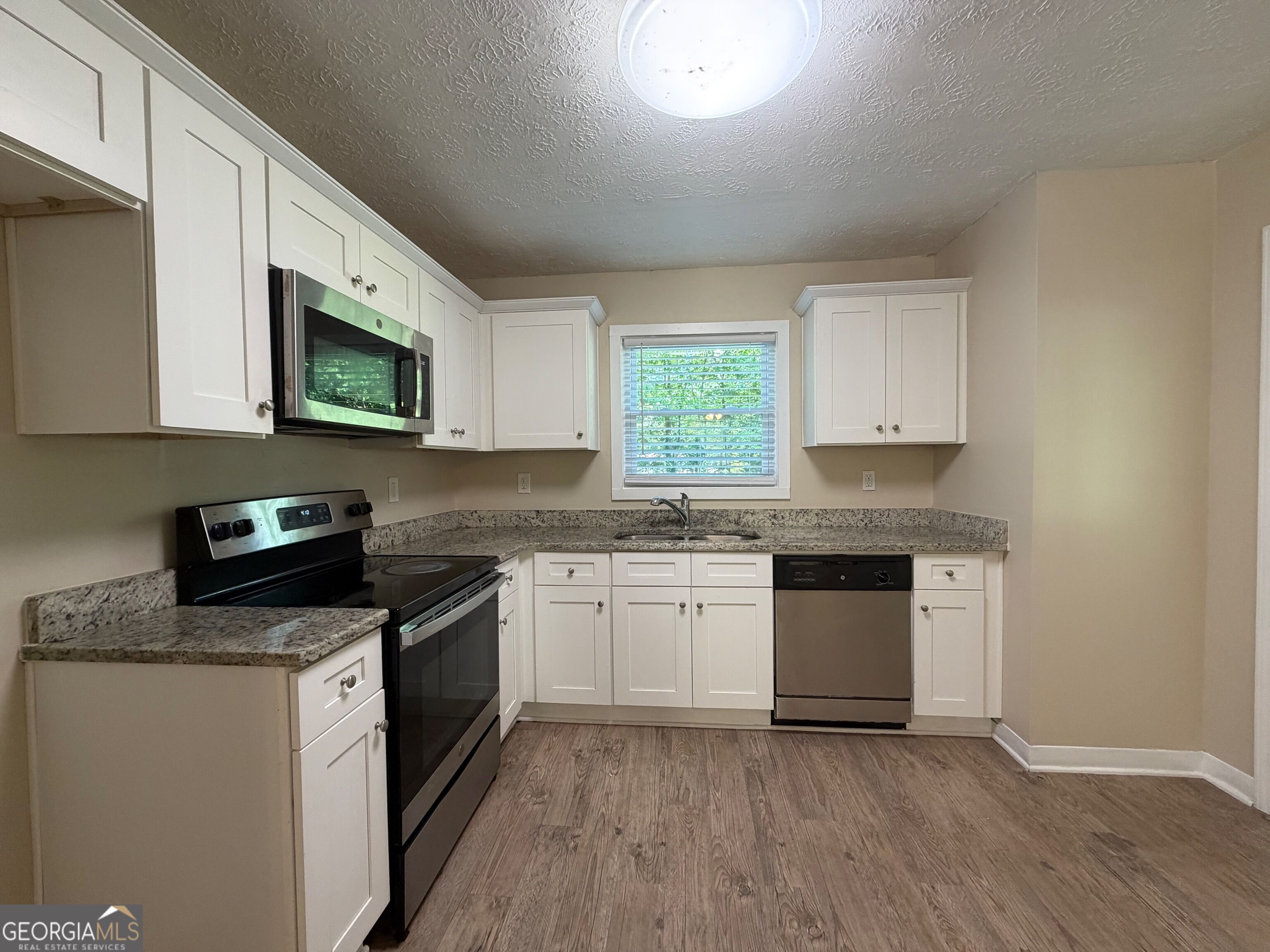 4282 Clearview Drive Property Photo 10