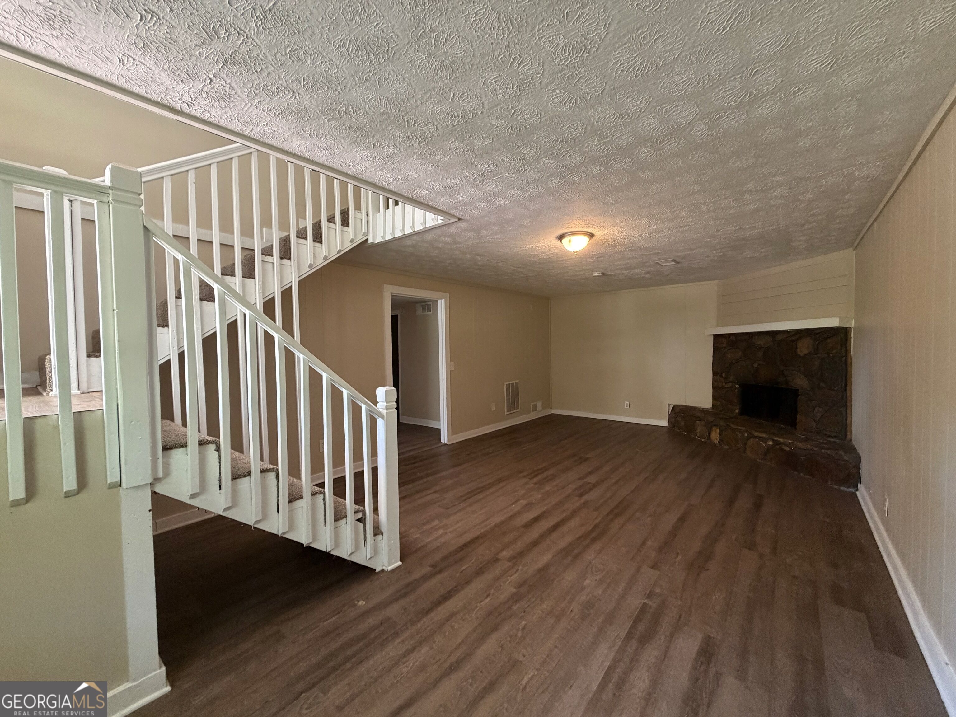4282 Clearview Drive Property Photo 12