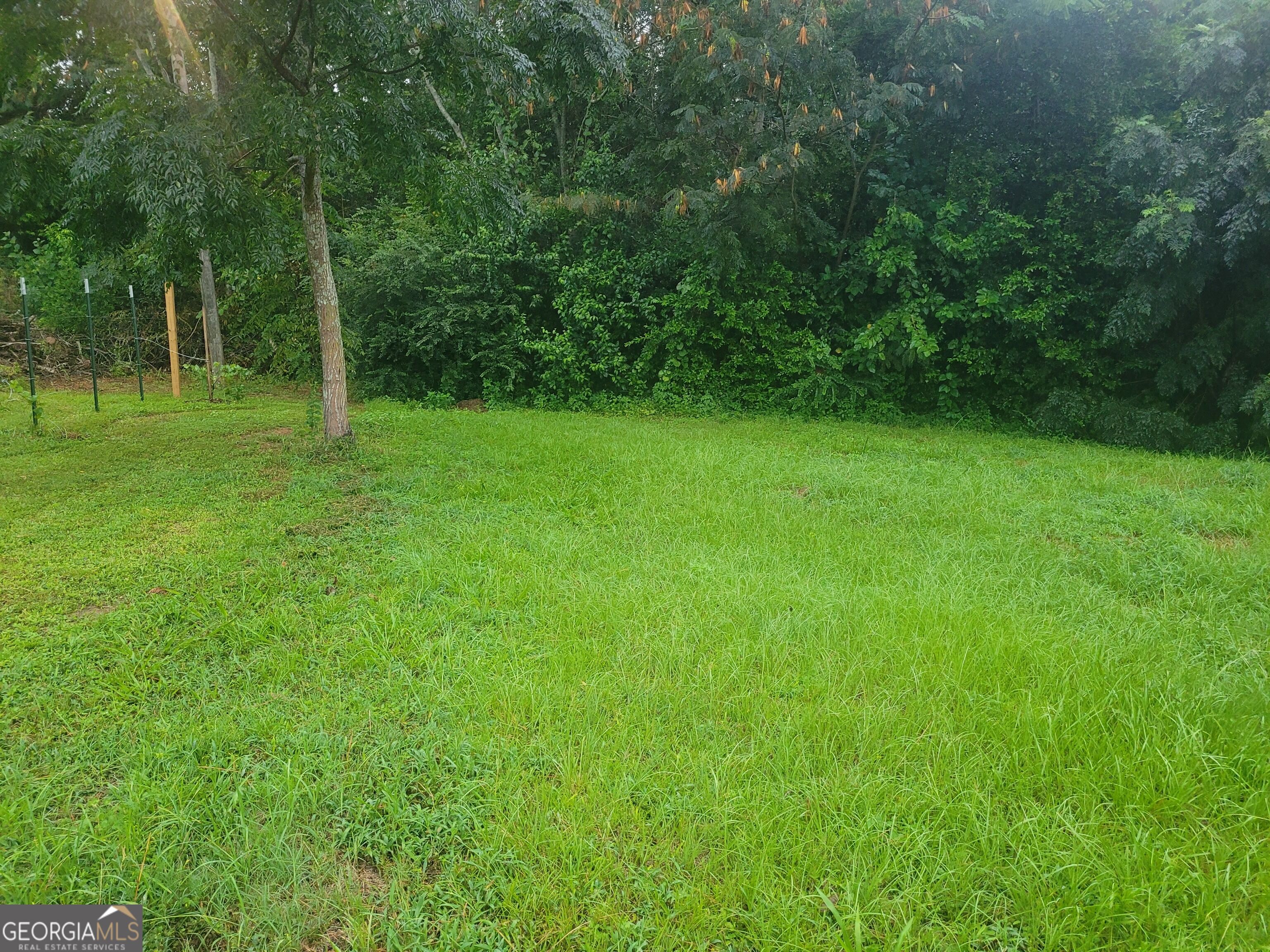 1100 N Reddick Road Property Photo 10
