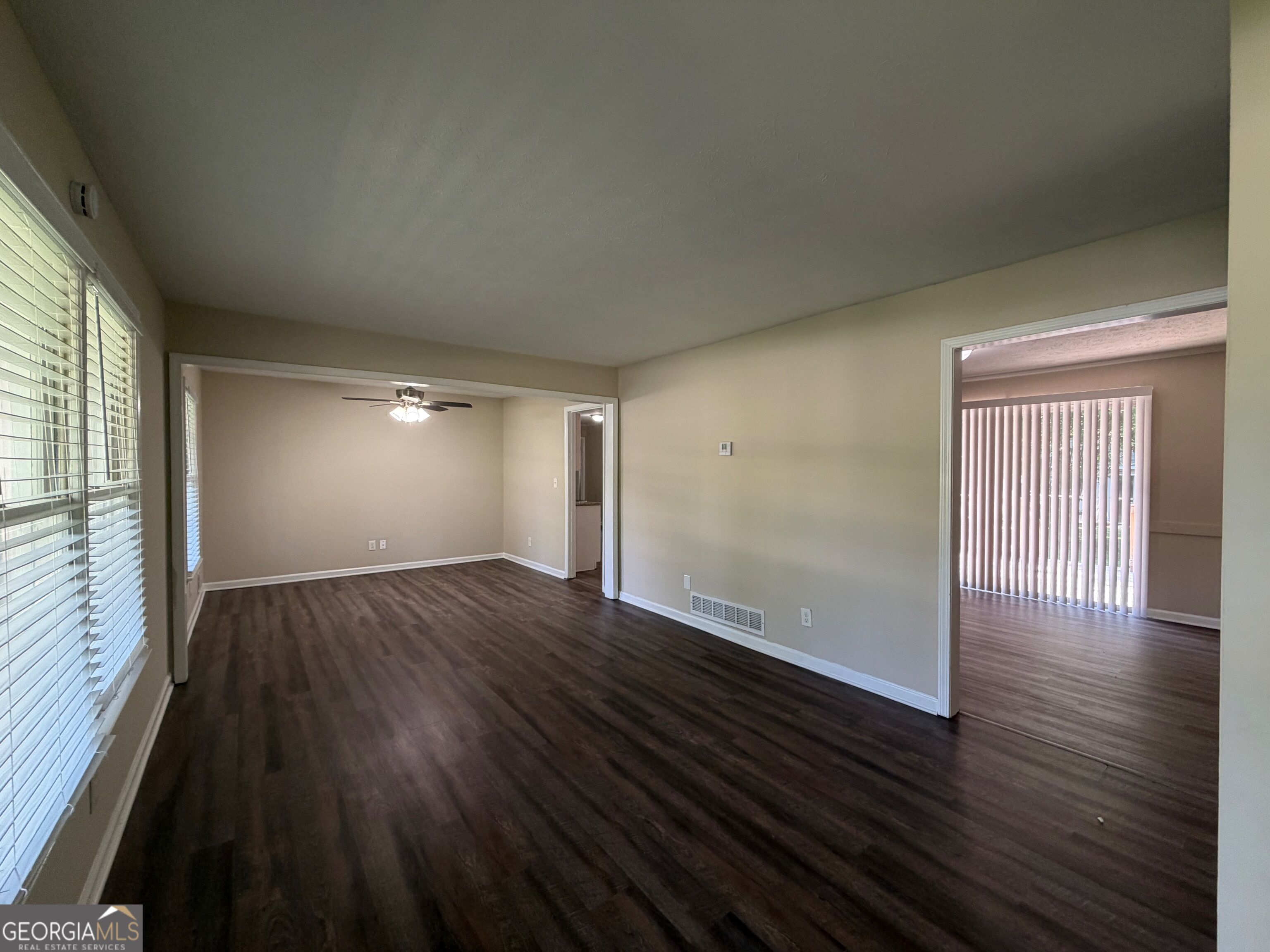 4920 Duncan Drive Property Photo 3