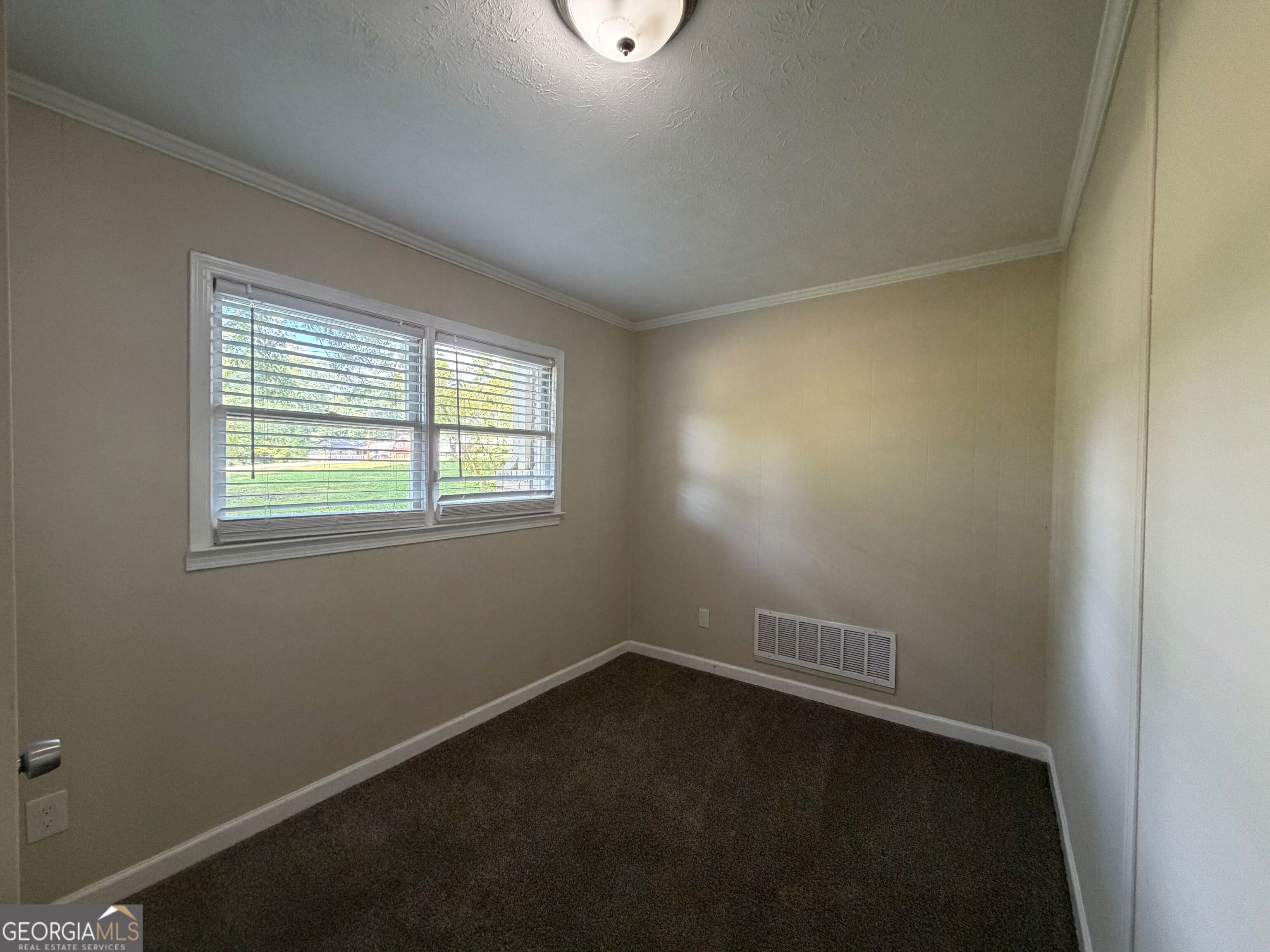 4920 Duncan Drive Property Photo 12