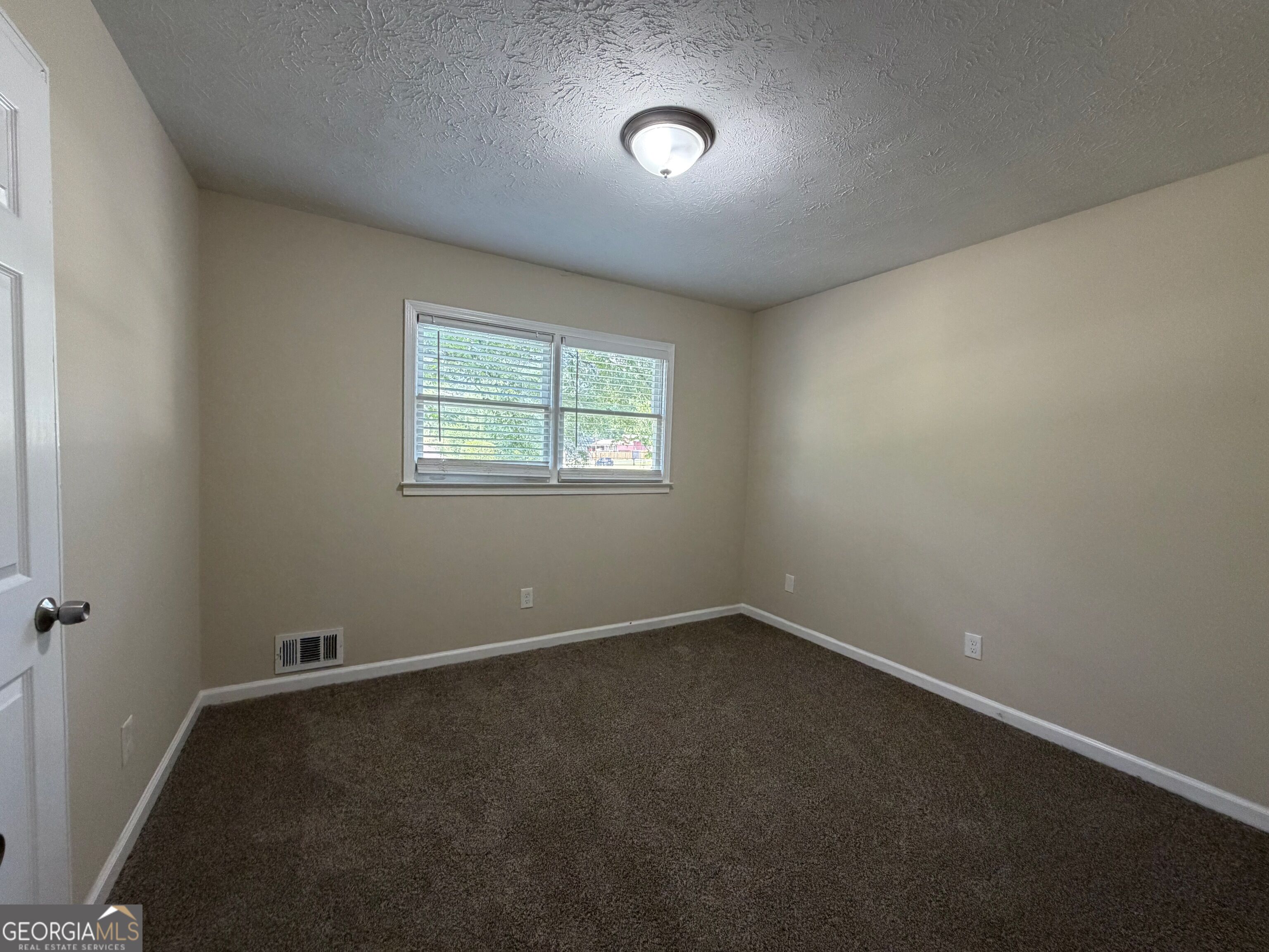 4920 Duncan Drive Property Photo 14