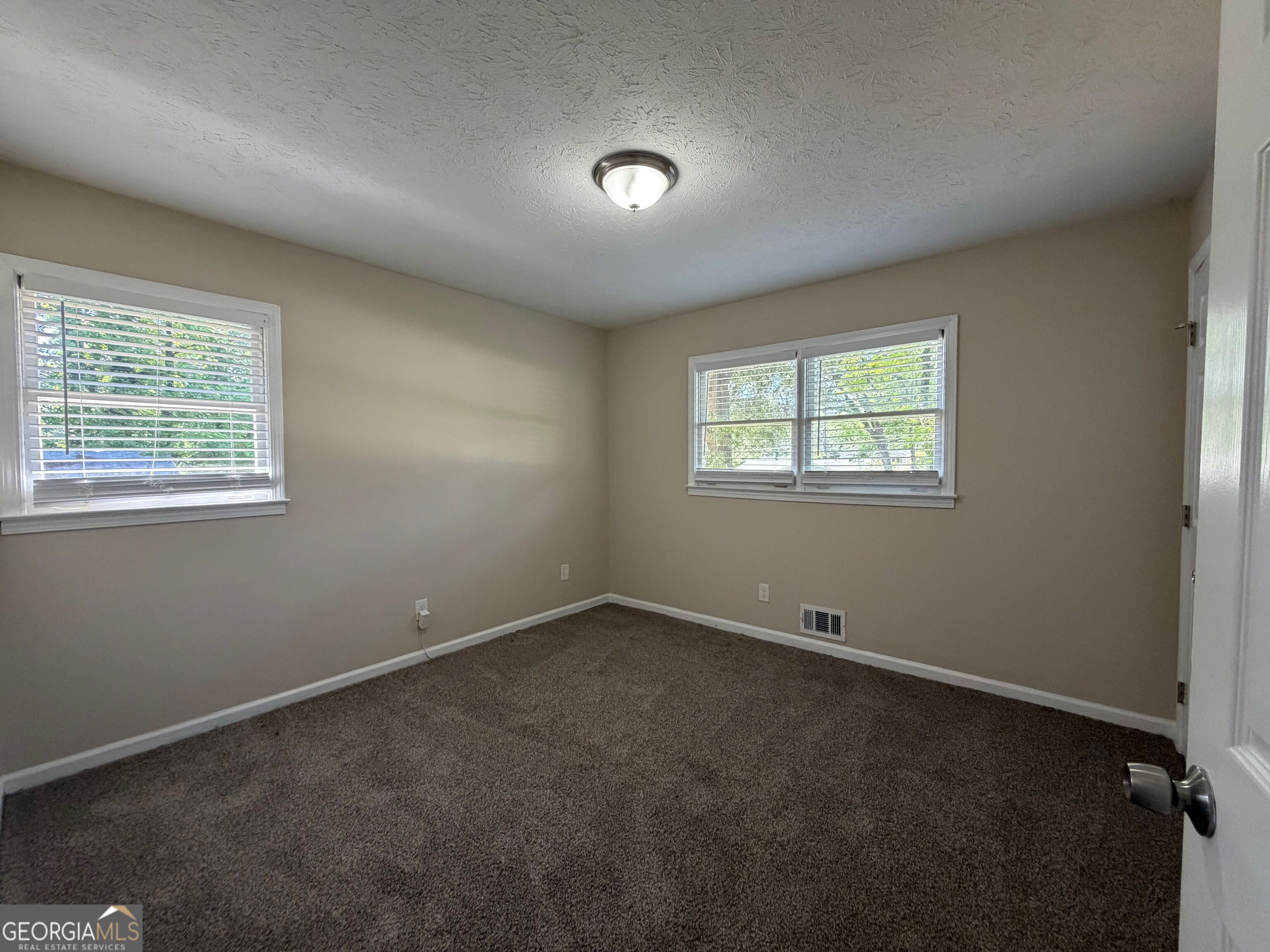 4920 Duncan Drive Property Photo 15