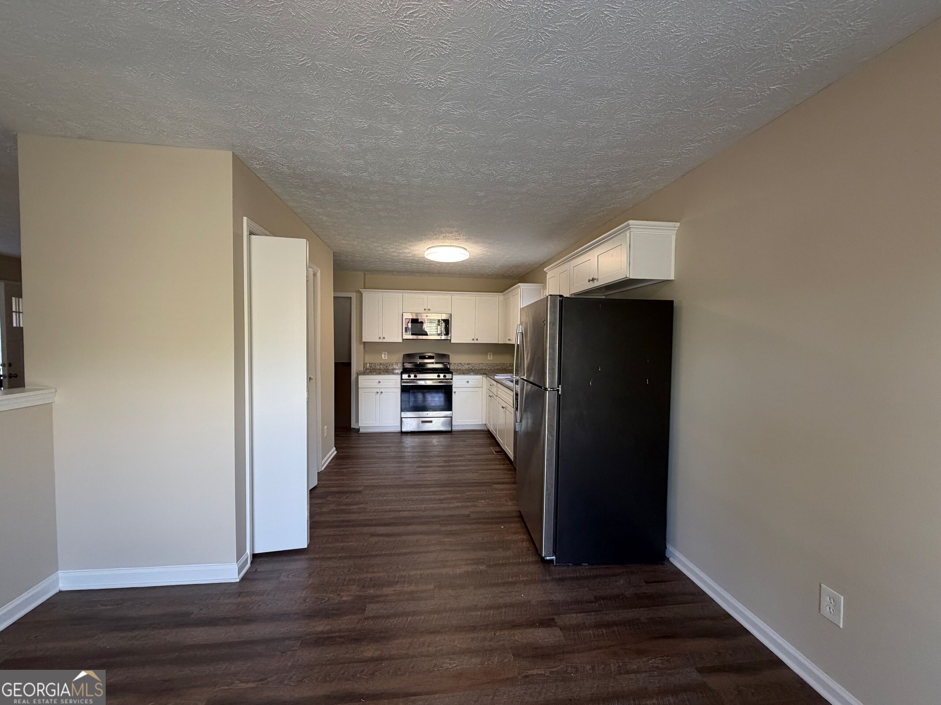 5236 Pine Way Road Property Photo 5