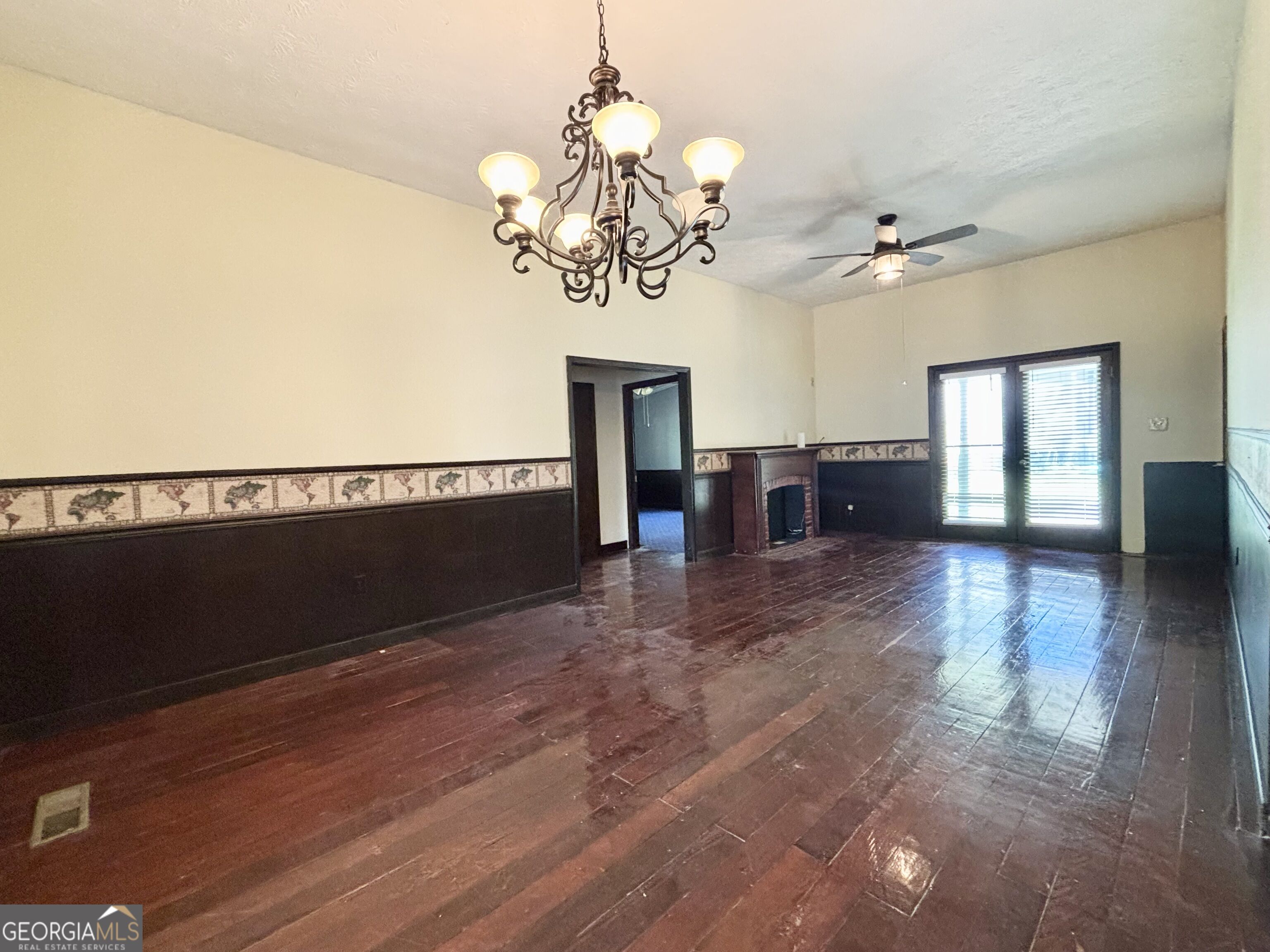 557 Benttree Circle Property Photo 13