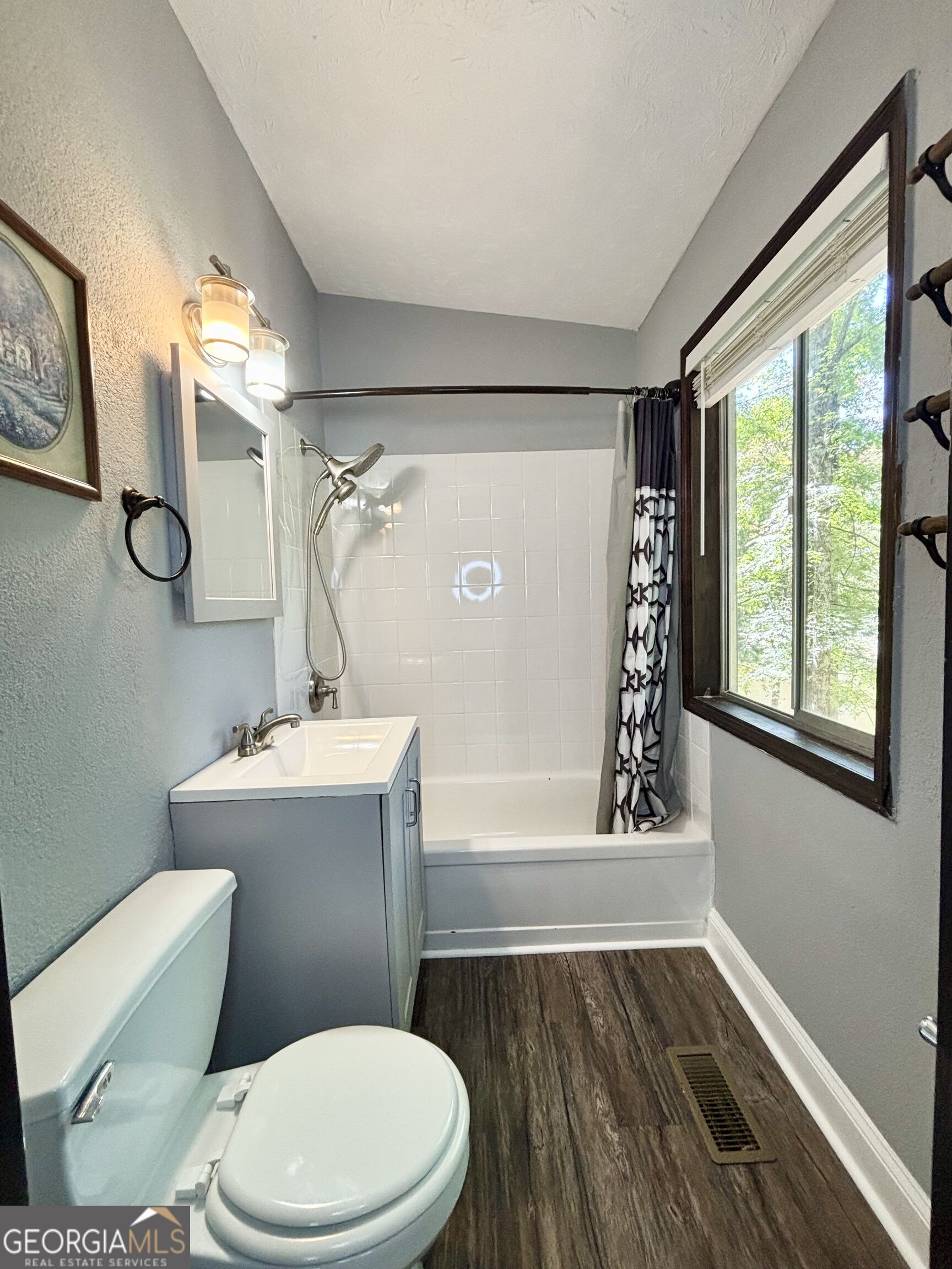 557 Benttree Circle Property Photo 26