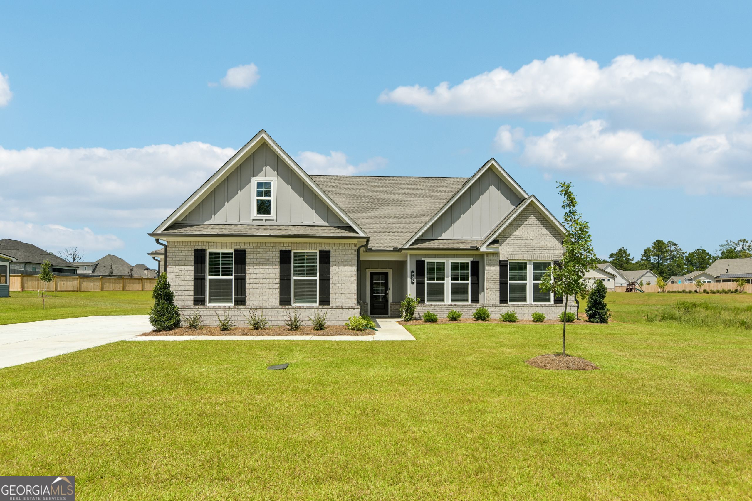 205 Flat Shoal Drive Property Photo 1