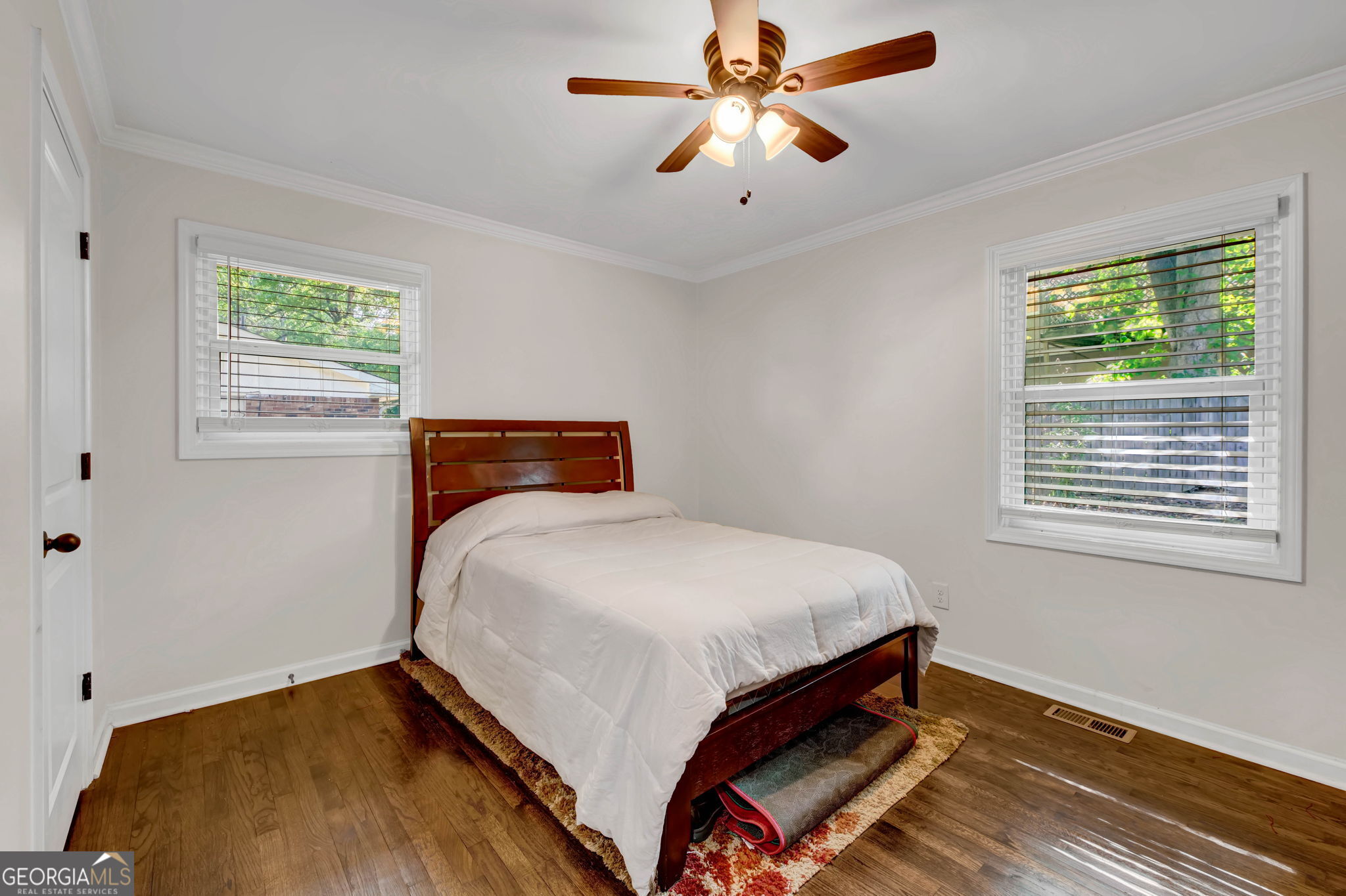 740 Tara Circle Se Property Photo 12