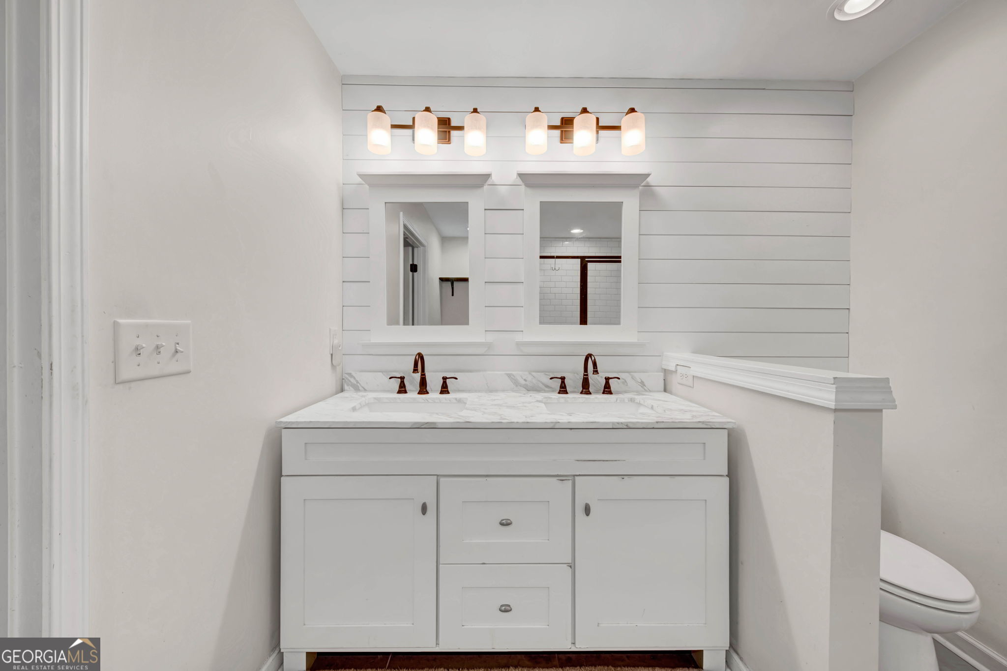 740 Tara Circle Se Property Photo 19