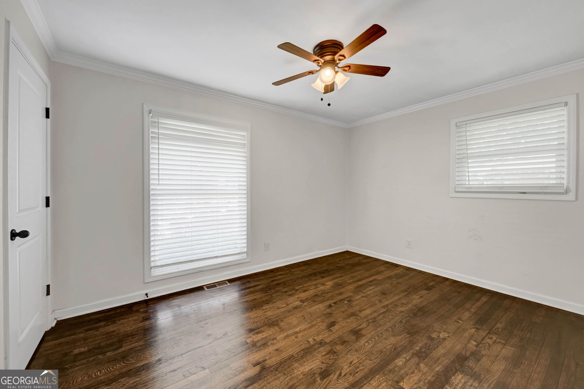 740 Tara Circle Se Property Photo 21