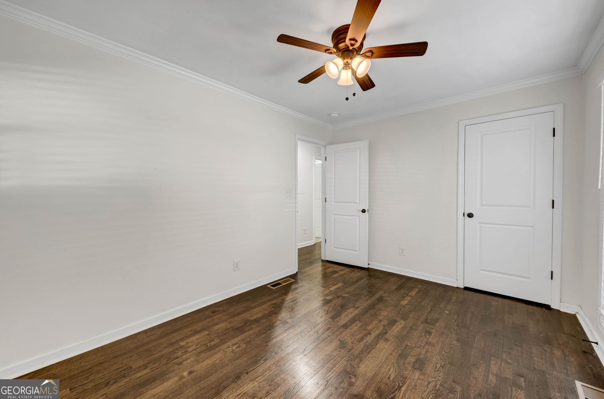 740 Tara Circle Se Property Photo 22