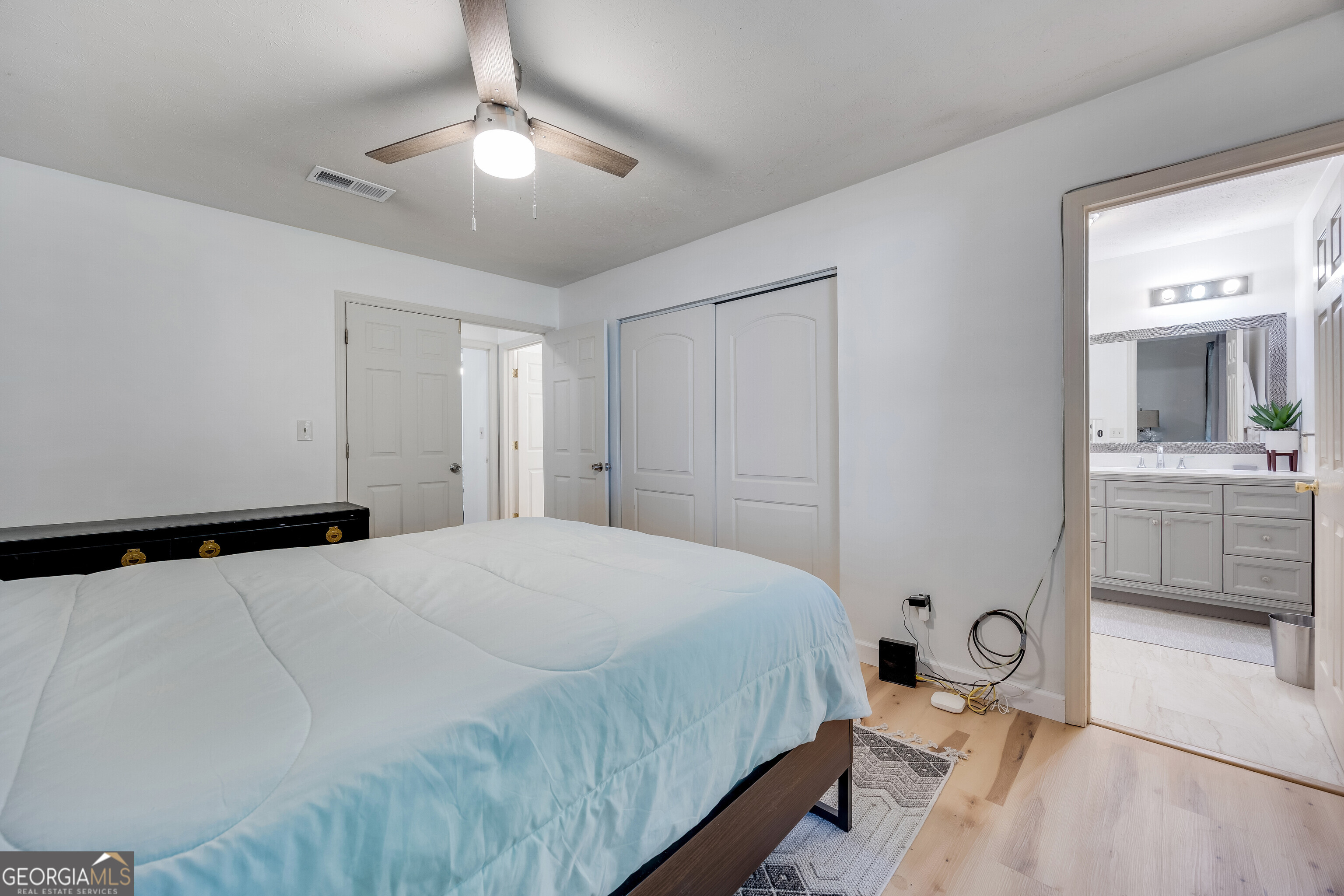 6517 Charter Oaks Circle Property Photo 11