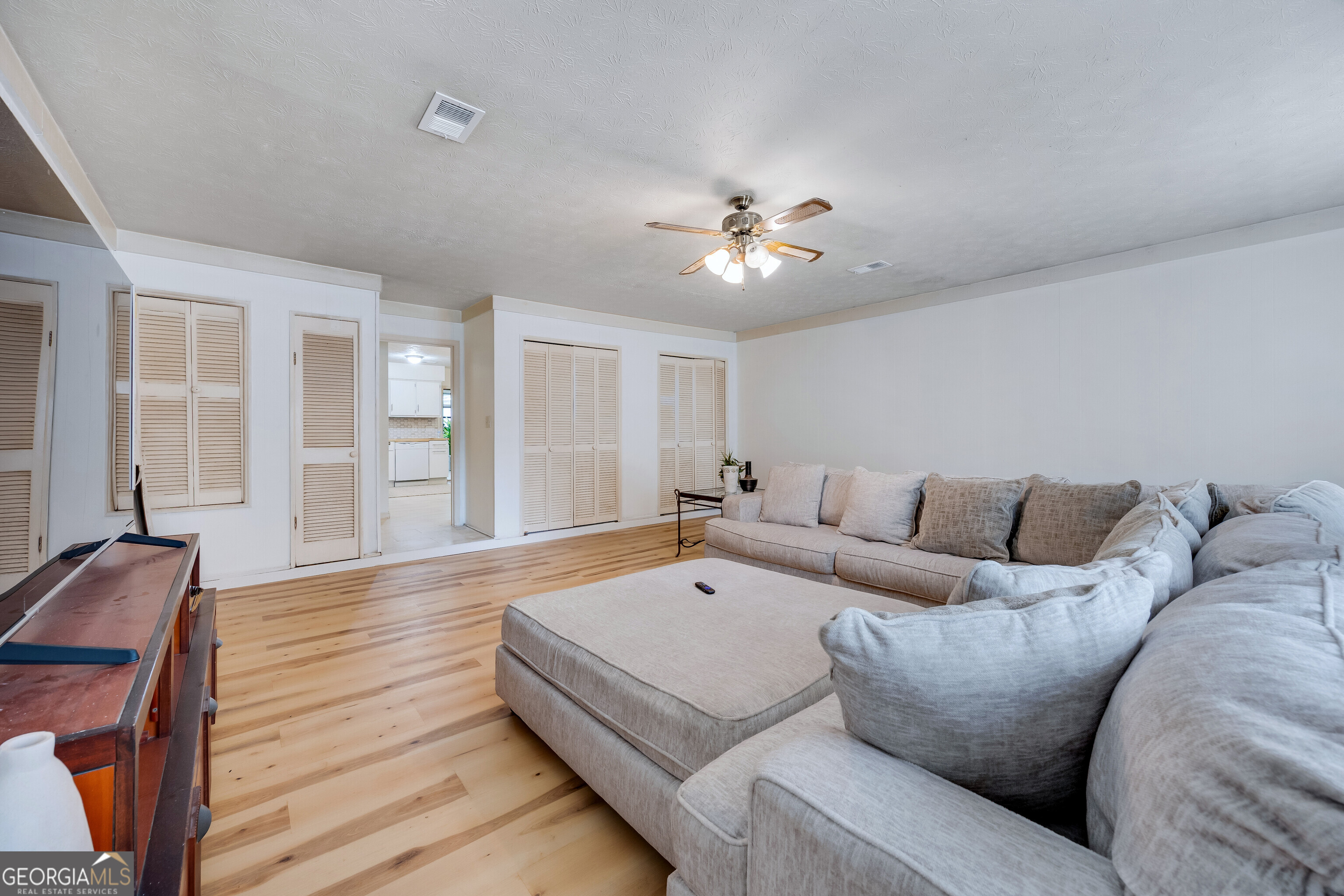 6517 Charter Oaks Circle Property Photo 14