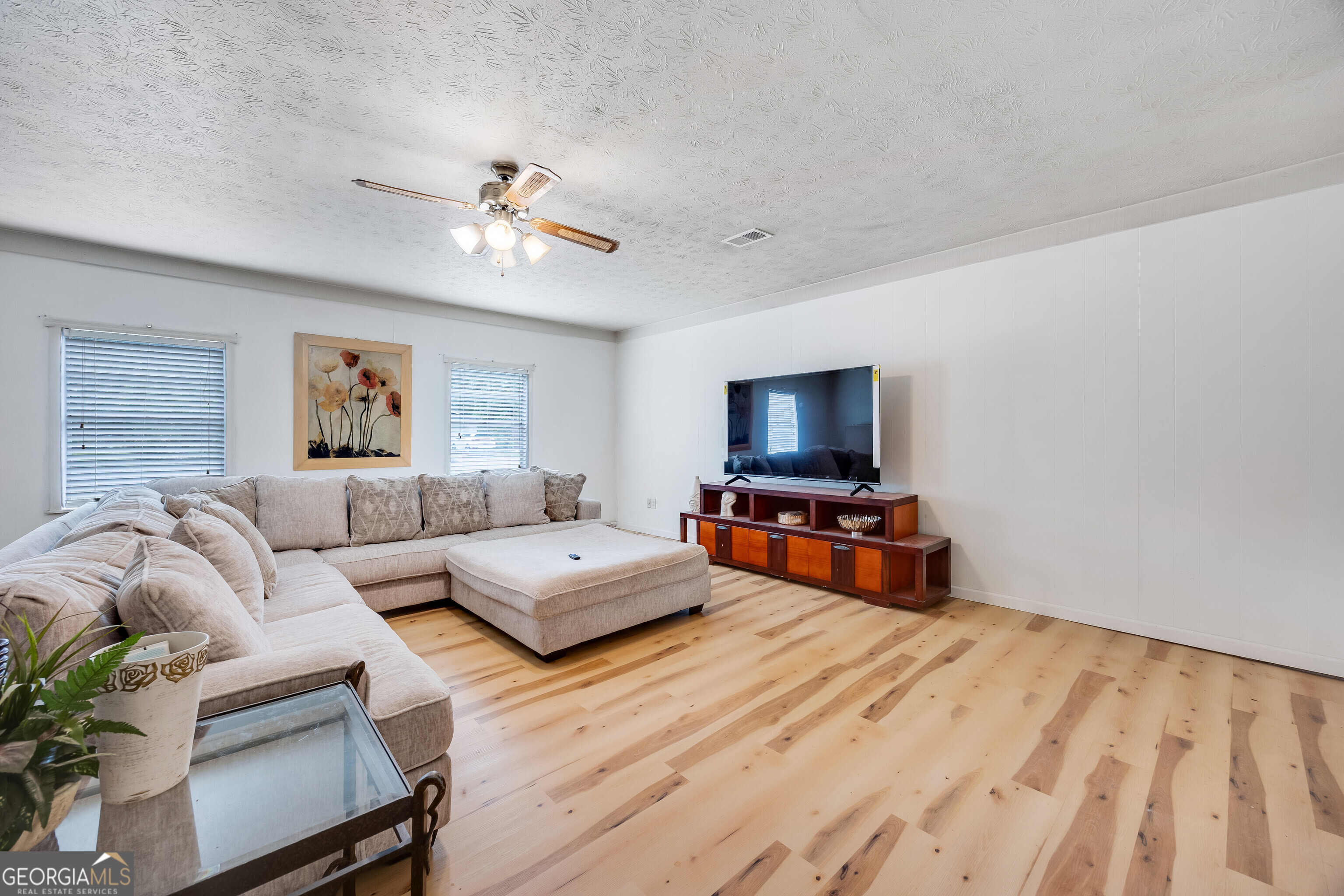 6517 Charter Oaks Circle Property Photo 15