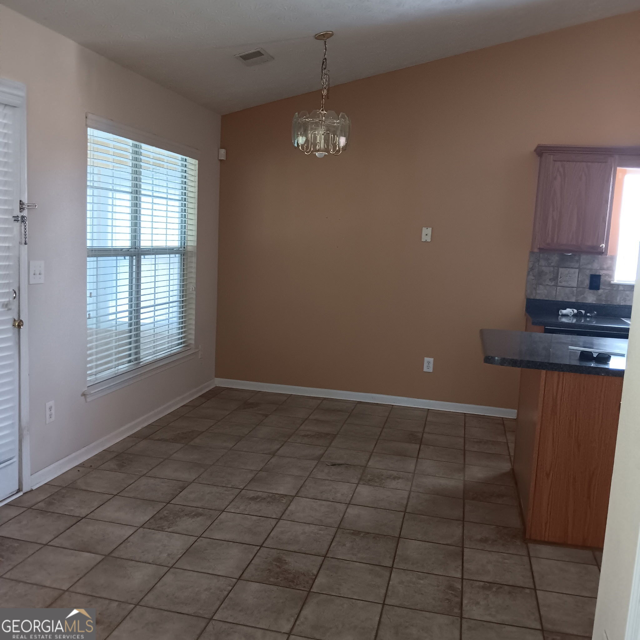 45 Saddlebrook Lane Property Photo 6