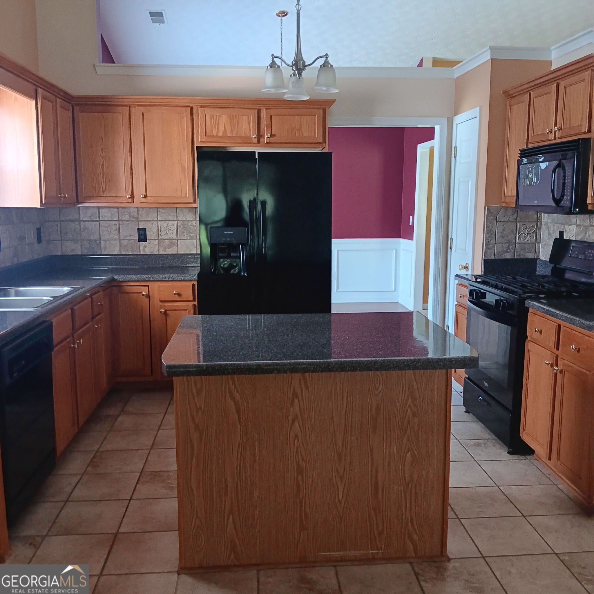 45 Saddlebrook Lane Property Photo 7