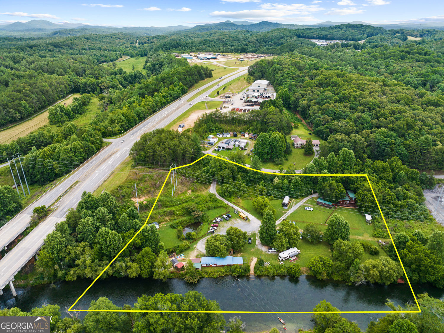 56 N River Road Property Photo 1