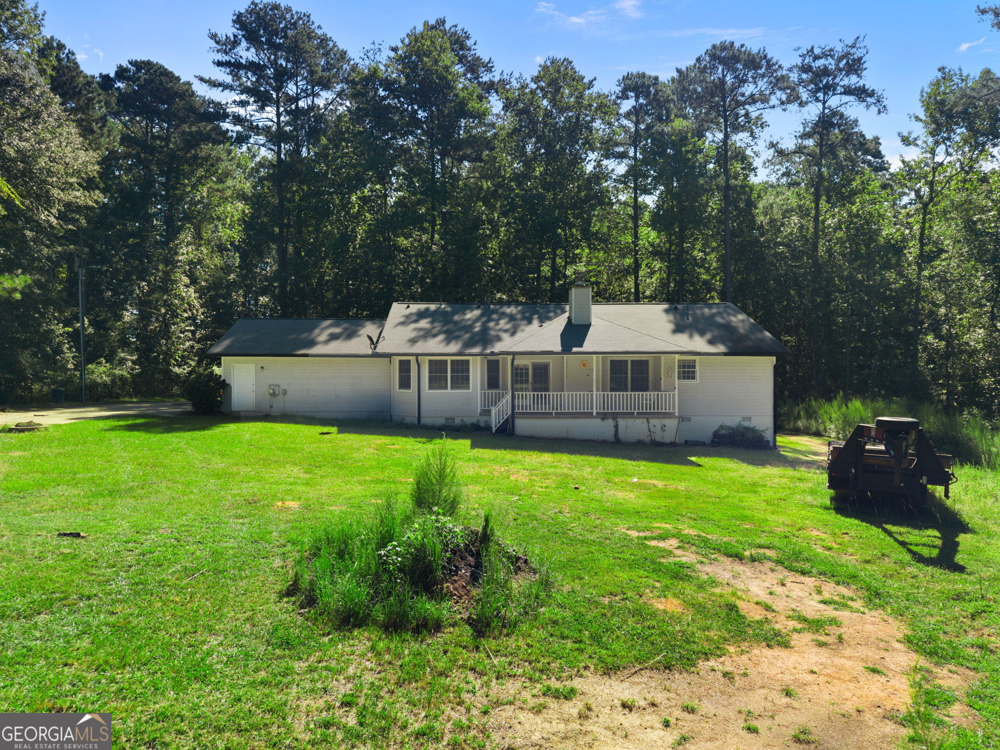 735 Chambers Road Property Photo 2