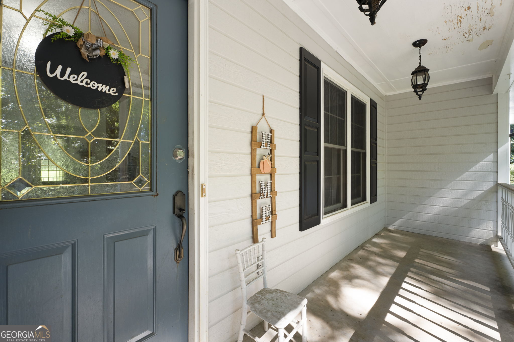735 Chambers Road Property Photo 4