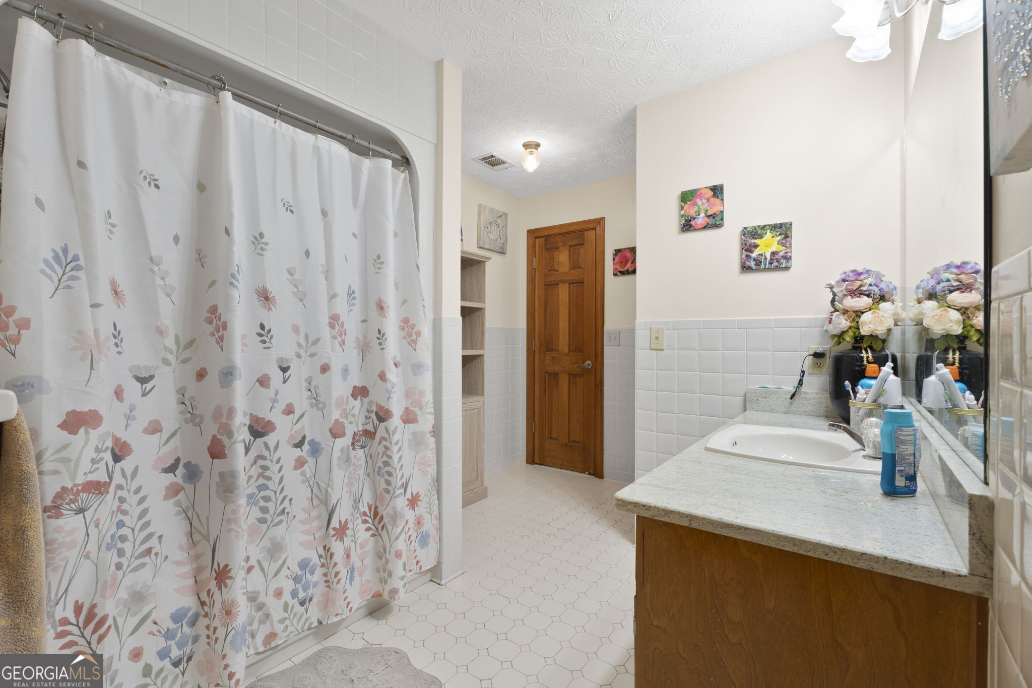 735 Chambers Road Property Photo 23