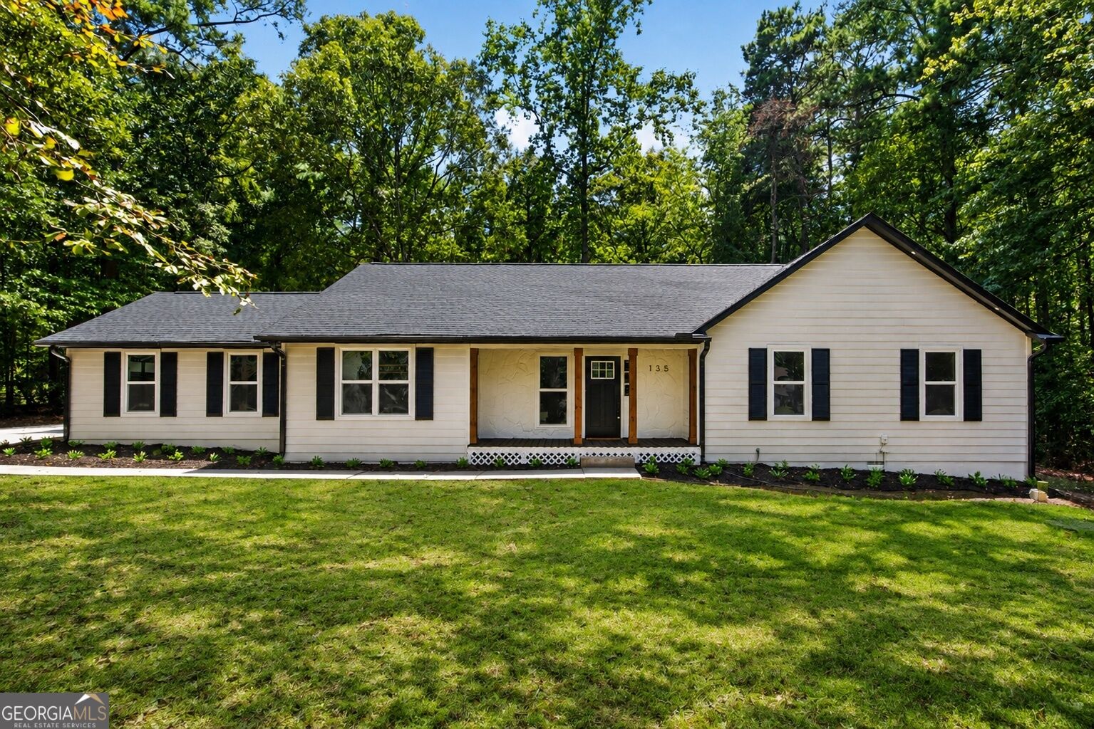 135 Springhouse Lane Property Photo 1