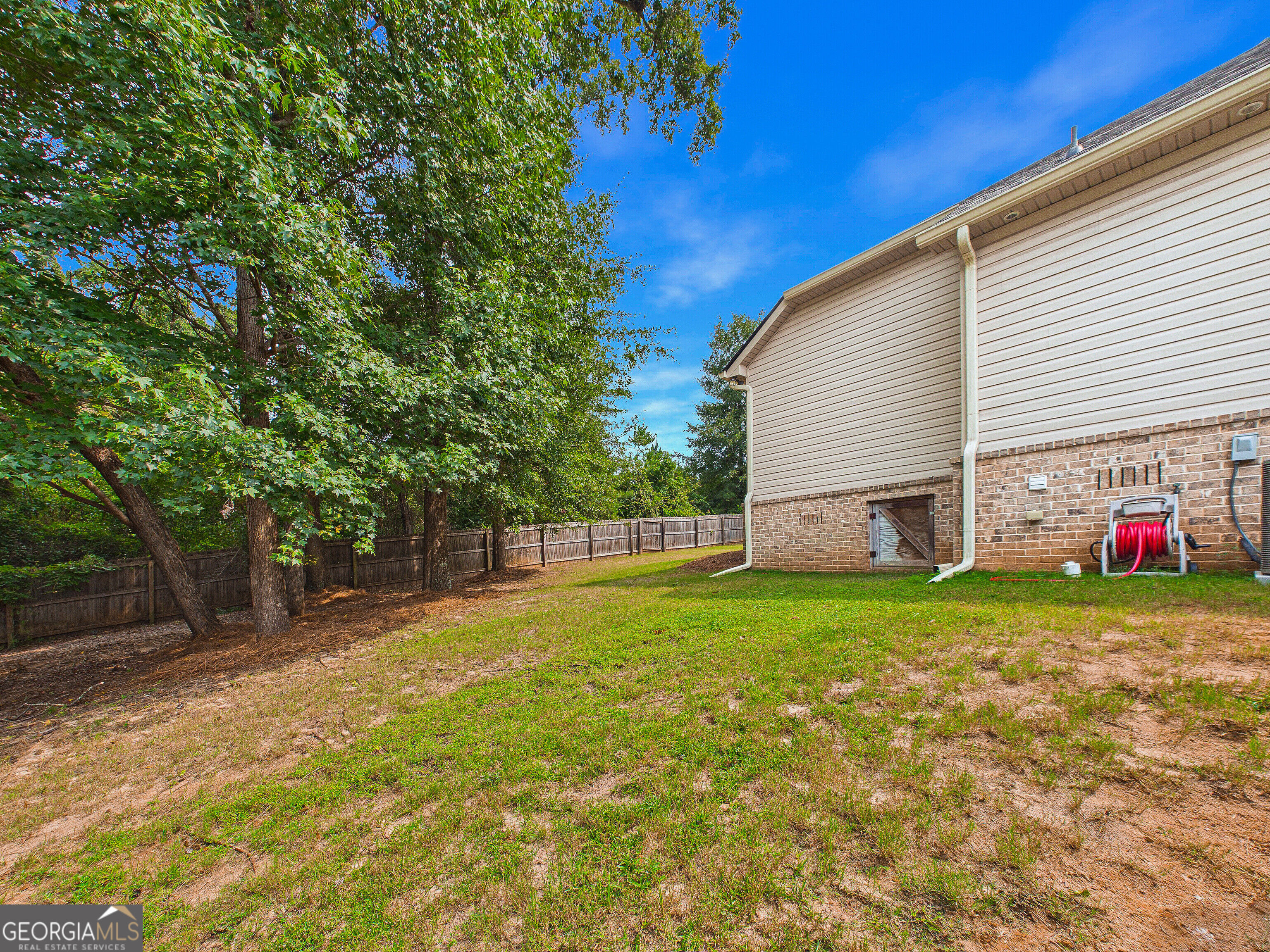 105 Avington Chase Property Photo 45