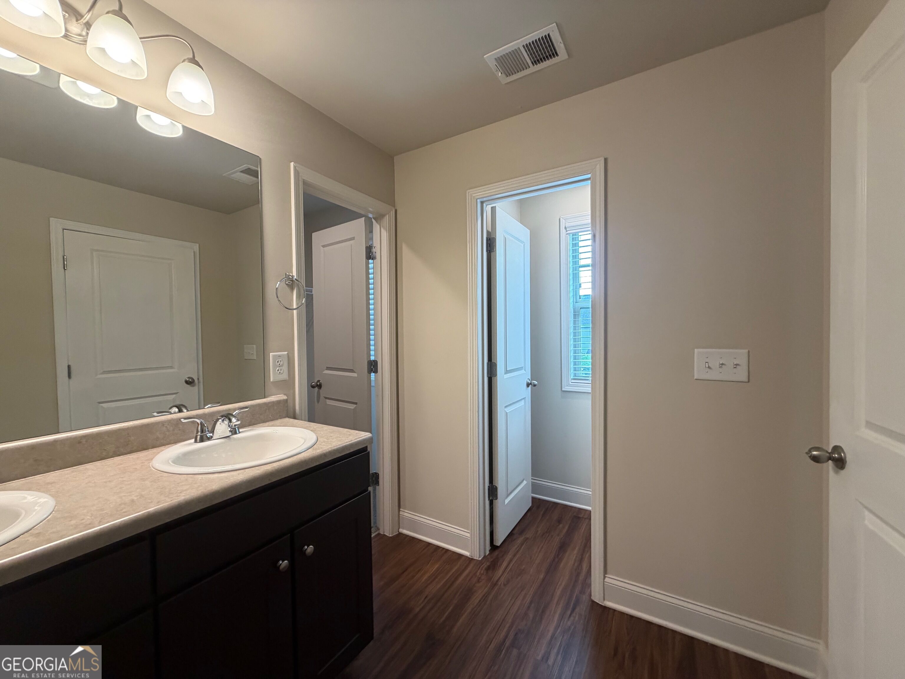 225 Orchard Drive Property Photo 12