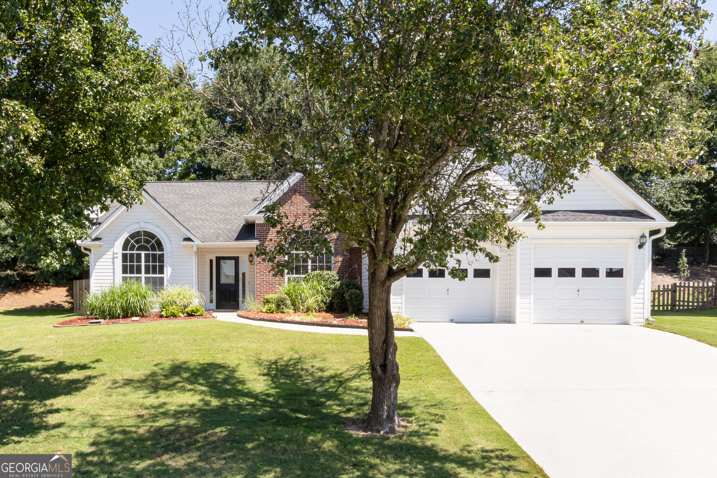 2730 Matlin Way Property Photo 1
