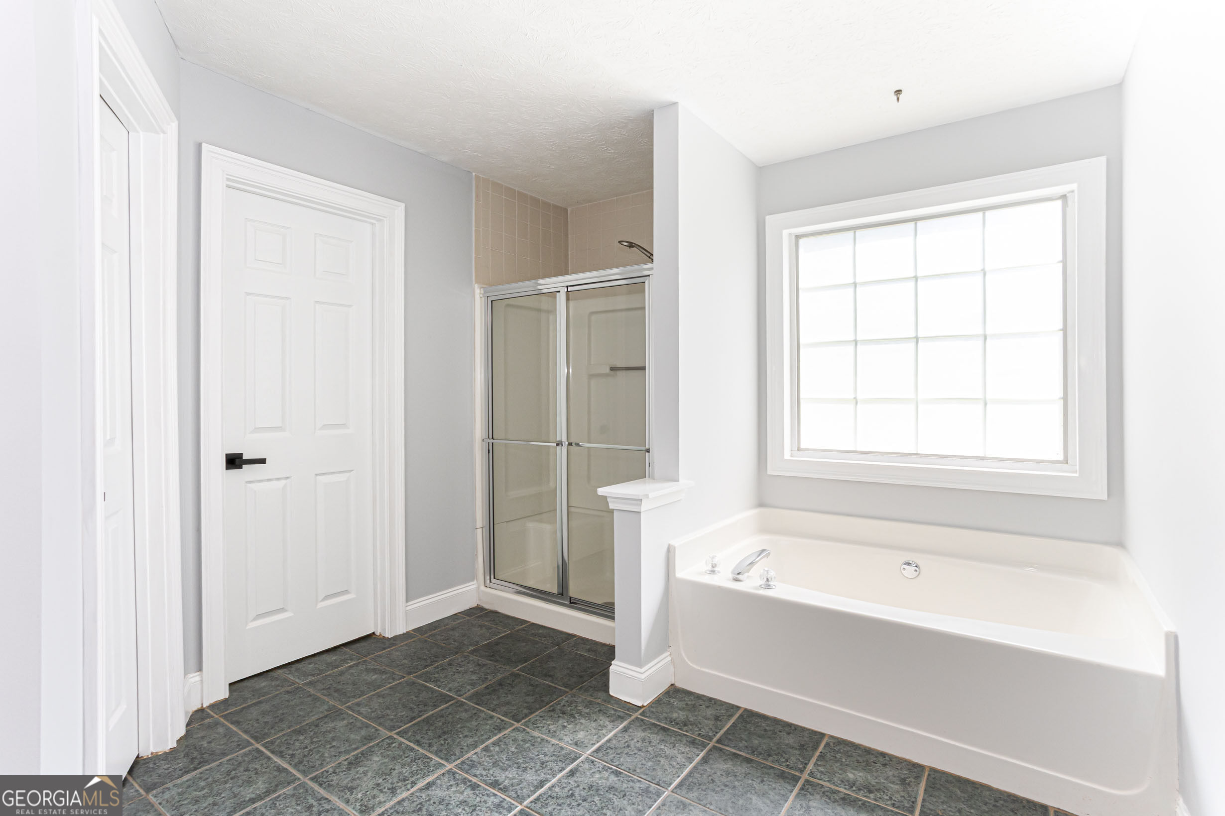 2730 Matlin Way Property Photo 37