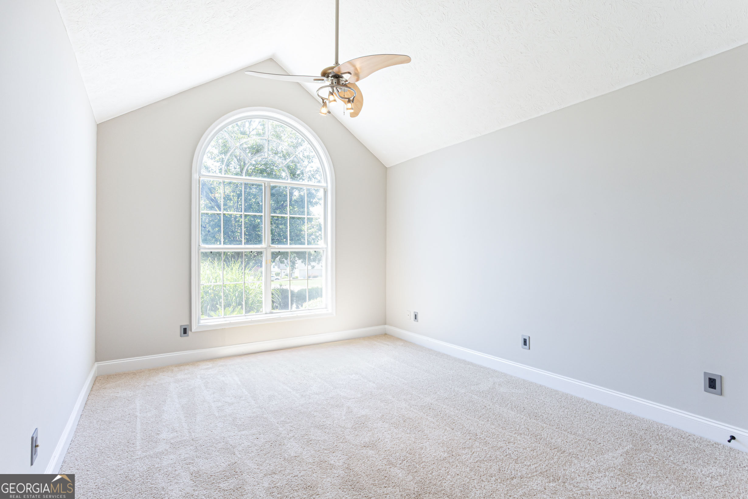 2730 Matlin Way Property Photo 39