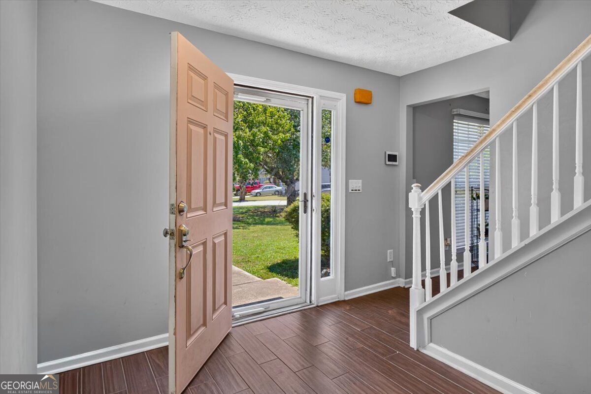 1835 Rest Haven Lane Property Photo 3