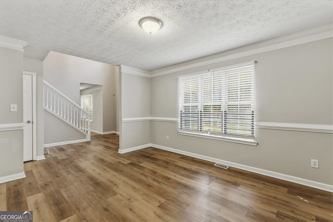 3737 Waldrop Drive Property Photo 6