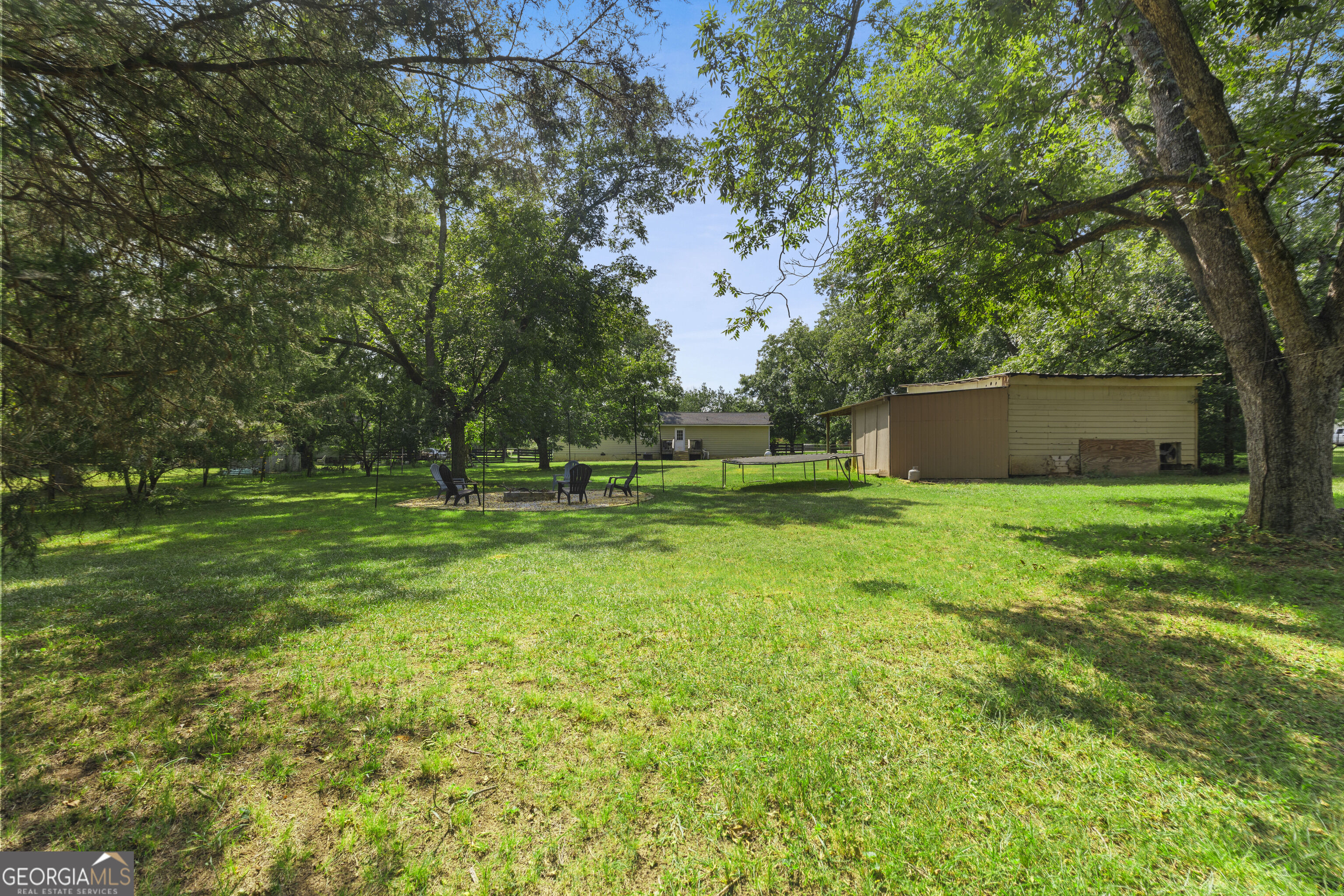 1911 Barnesville Road Property Photo 38