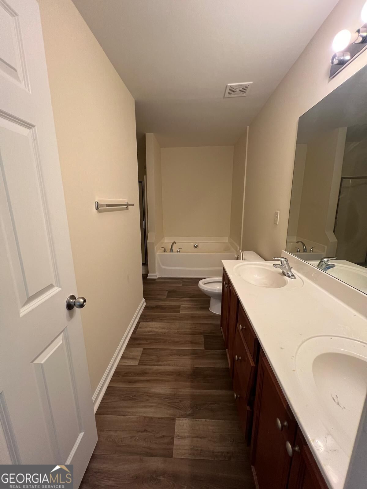 5080 Lower Elm Street Property Photo 10