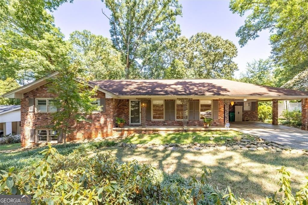 2315 Lavista Woods Drive Drive Property Photo 1