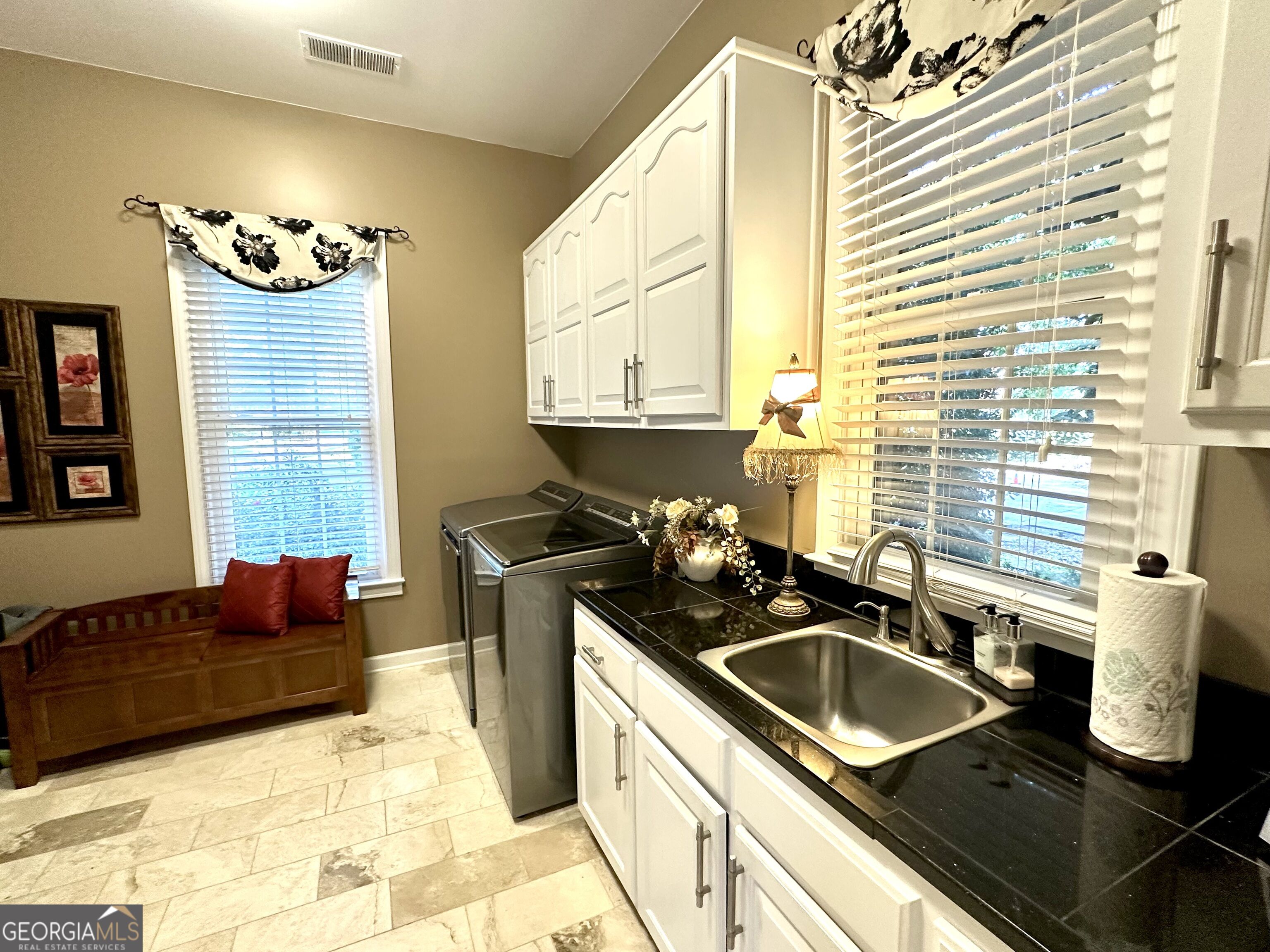 90 Springview Place Property Photo 38