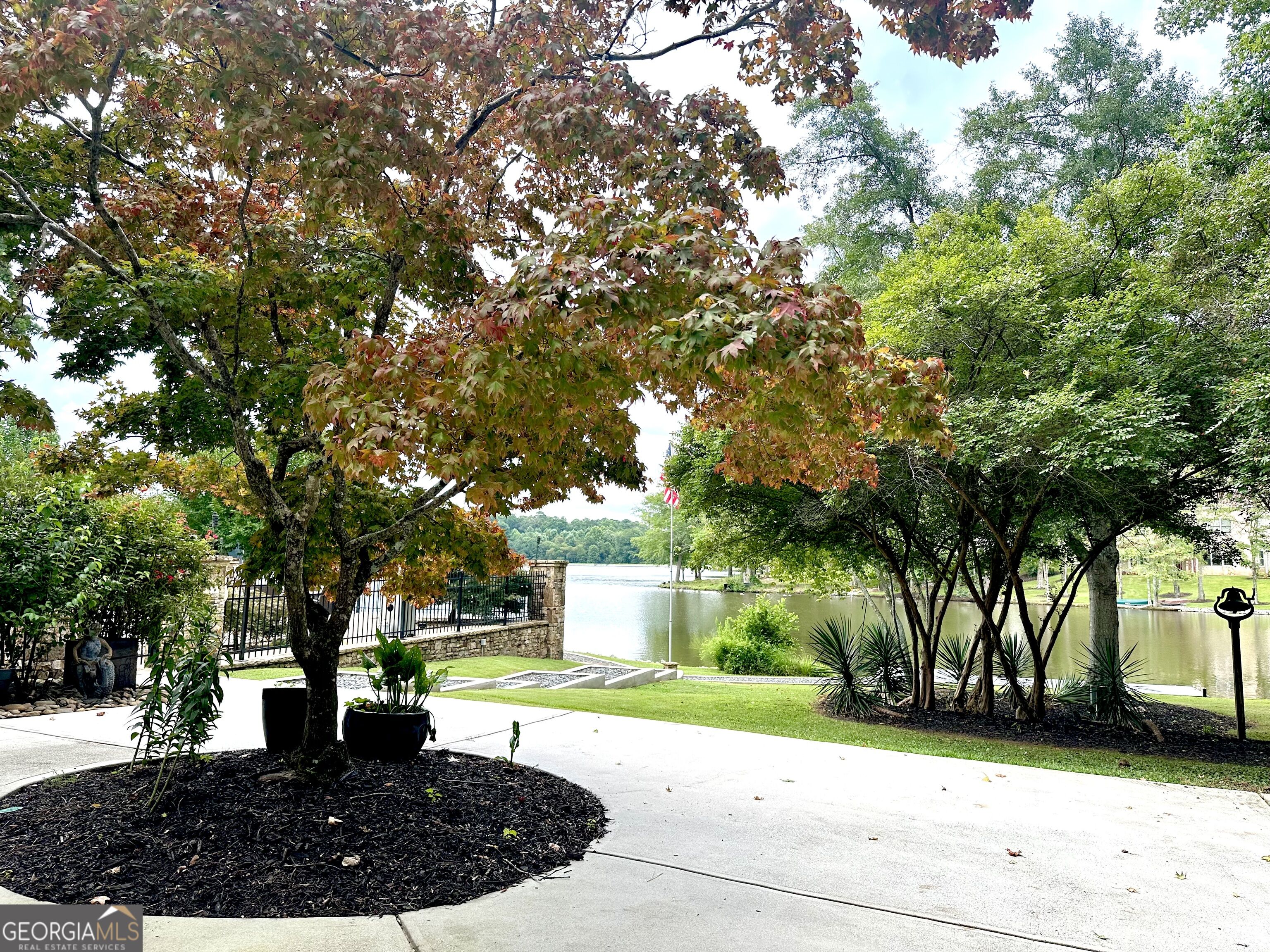 90 Springview Place Property Photo 103