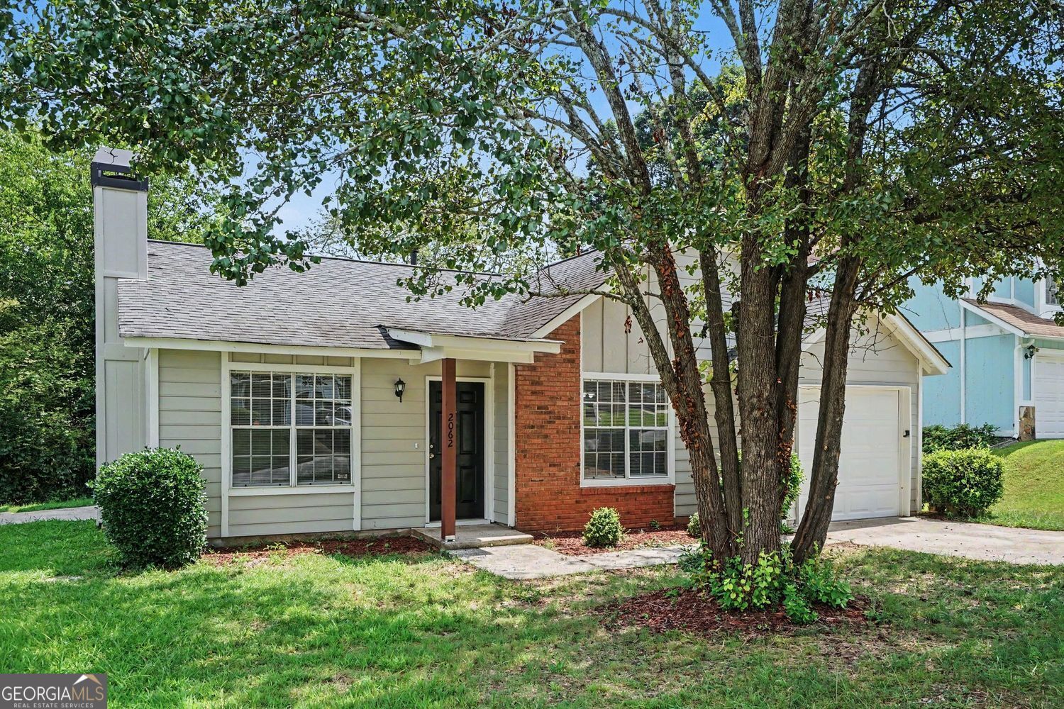 2062 W Morgan's Bluff Court Property Photo 1