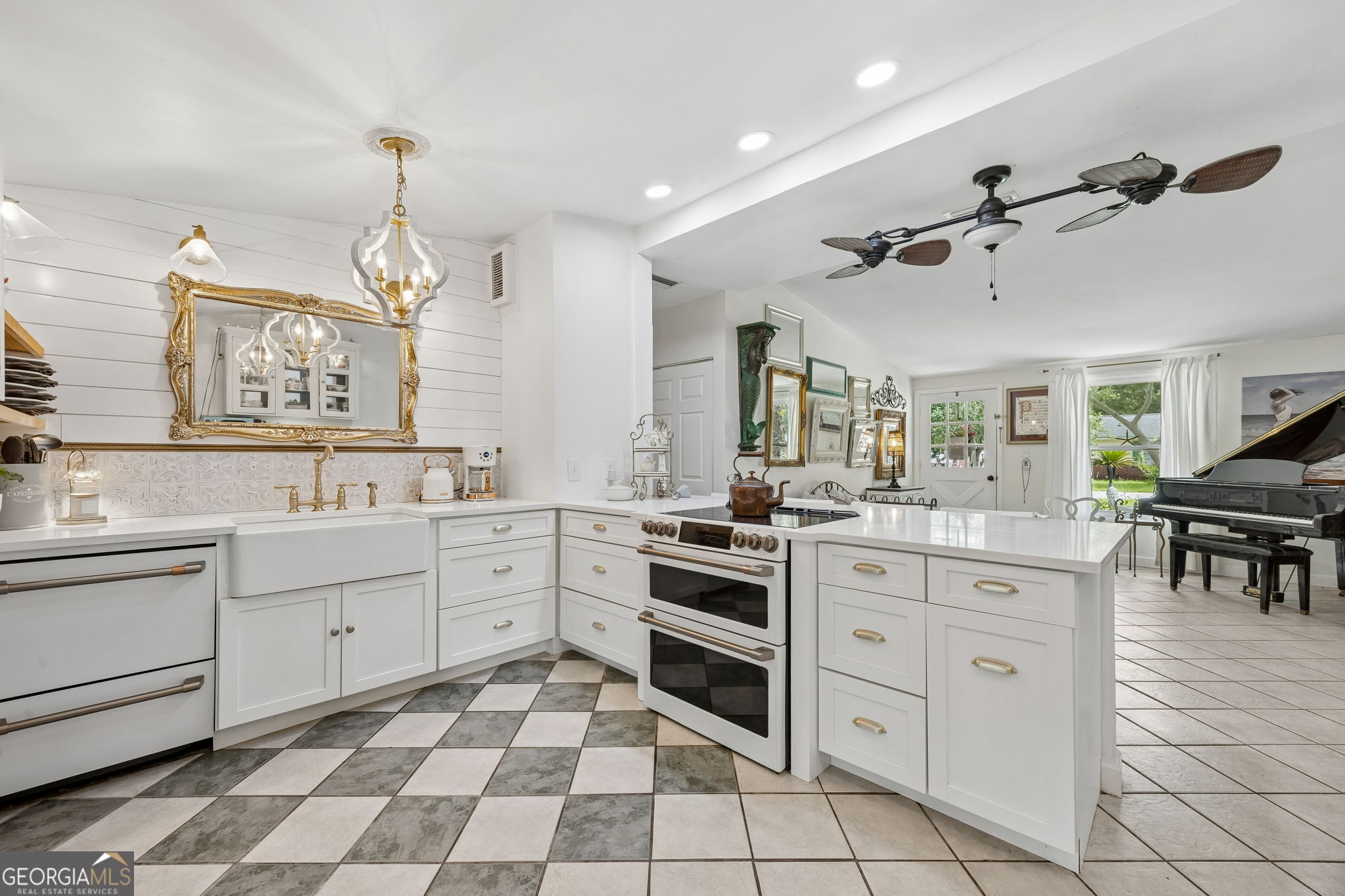 105 Gunter Street Property Photo 10