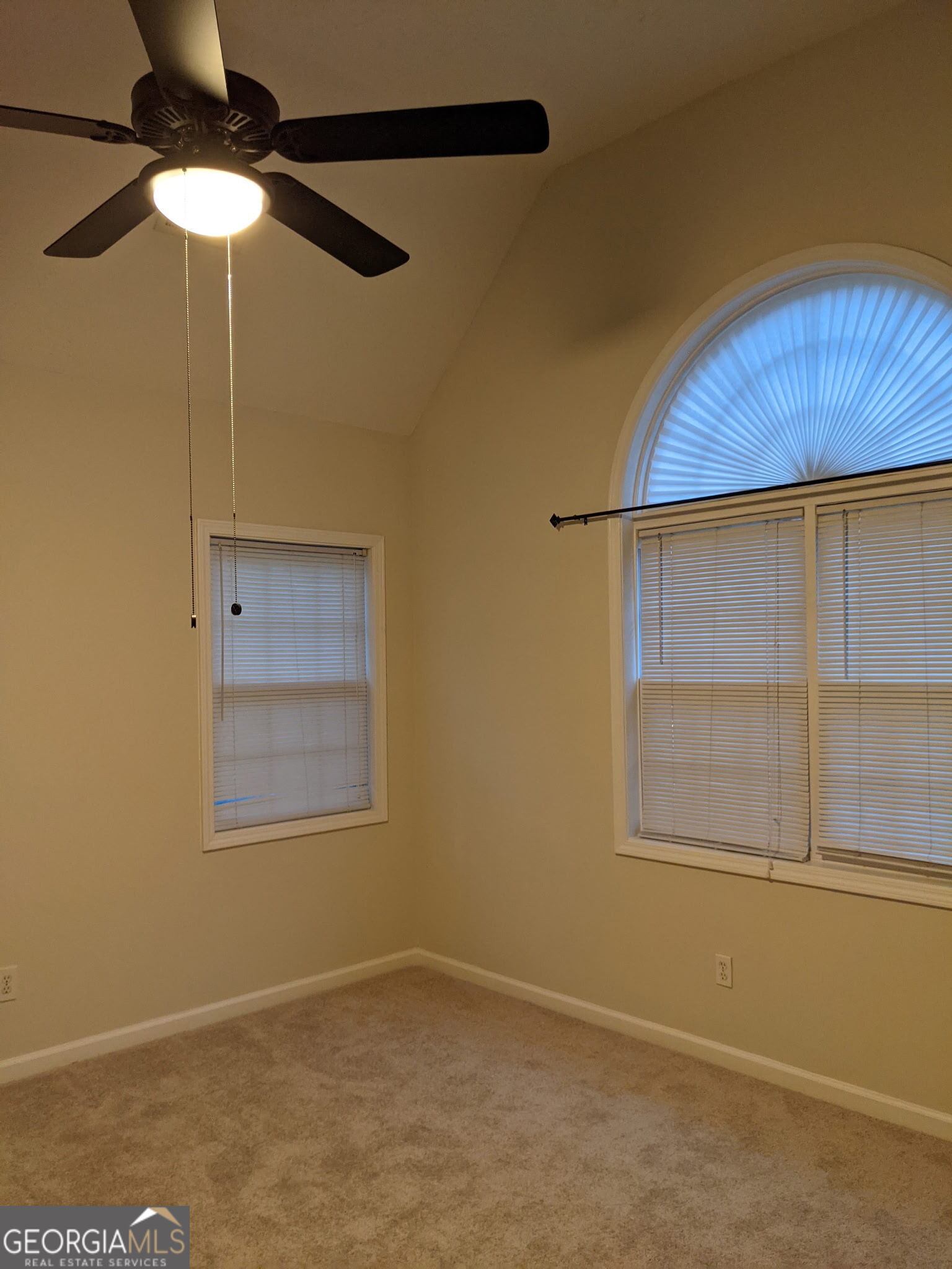 322 Emerald Way Property Photo 4