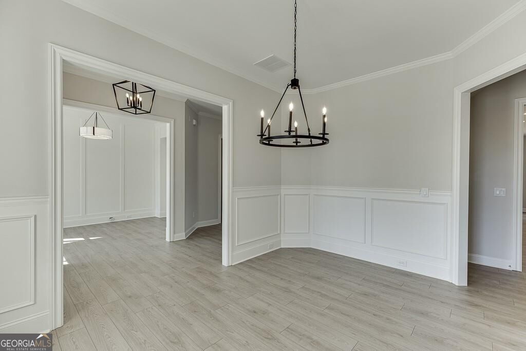 450 Thunder Road Property Photo 8