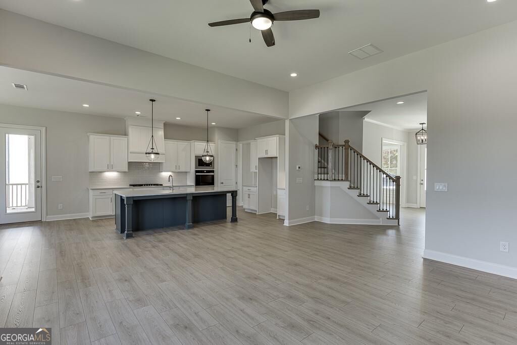 450 Thunder Road Property Photo 13