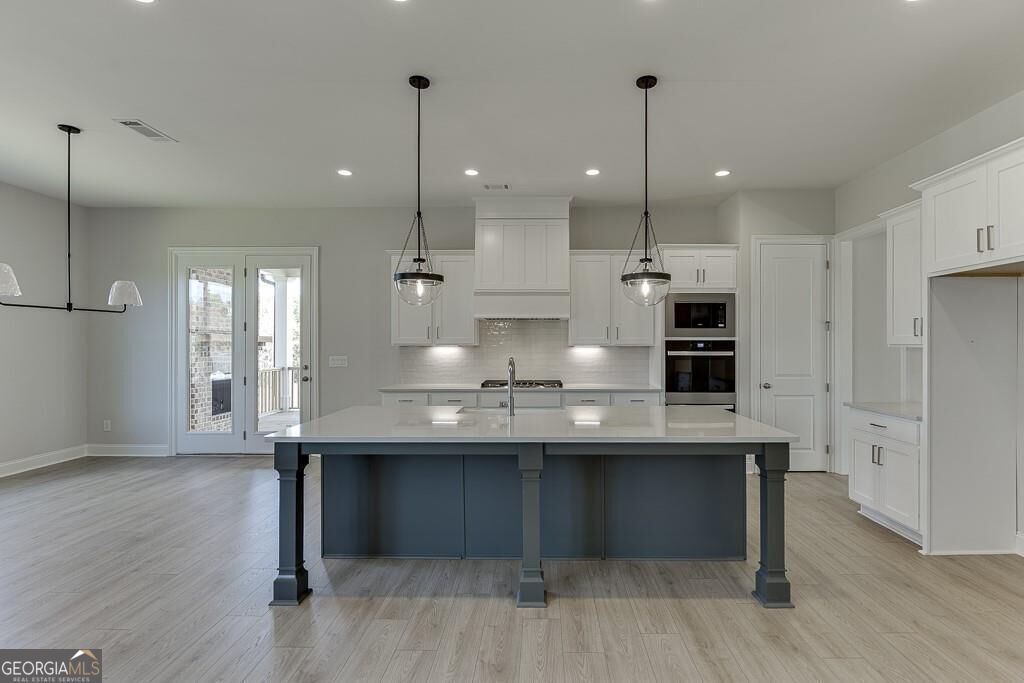 450 Thunder Road Property Photo 15