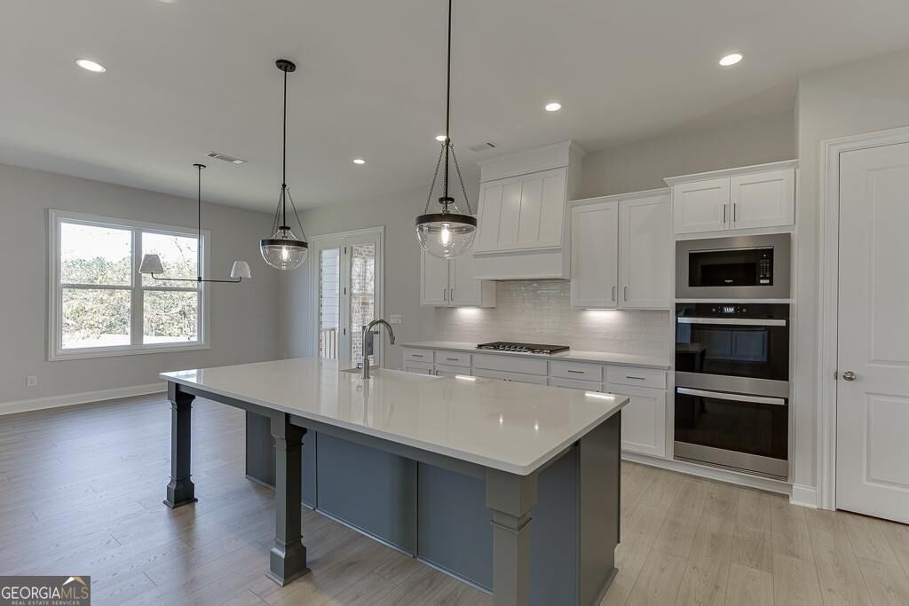 450 Thunder Road Property Photo 16