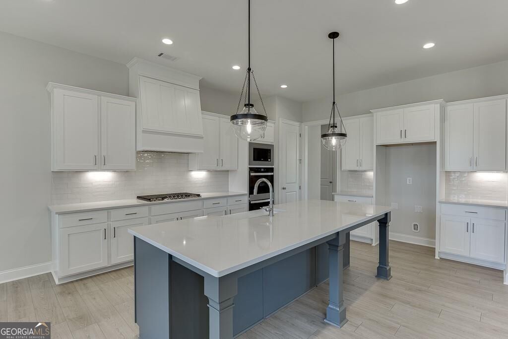 450 Thunder Road Property Photo 17