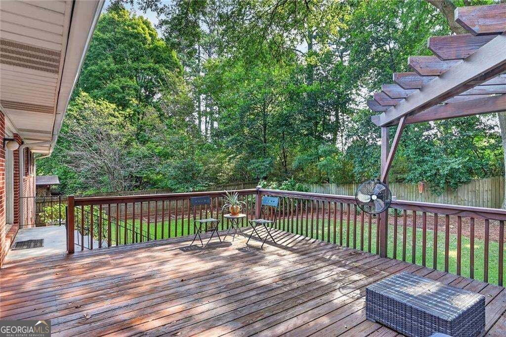3659 Admiral Drive Property Photo 15